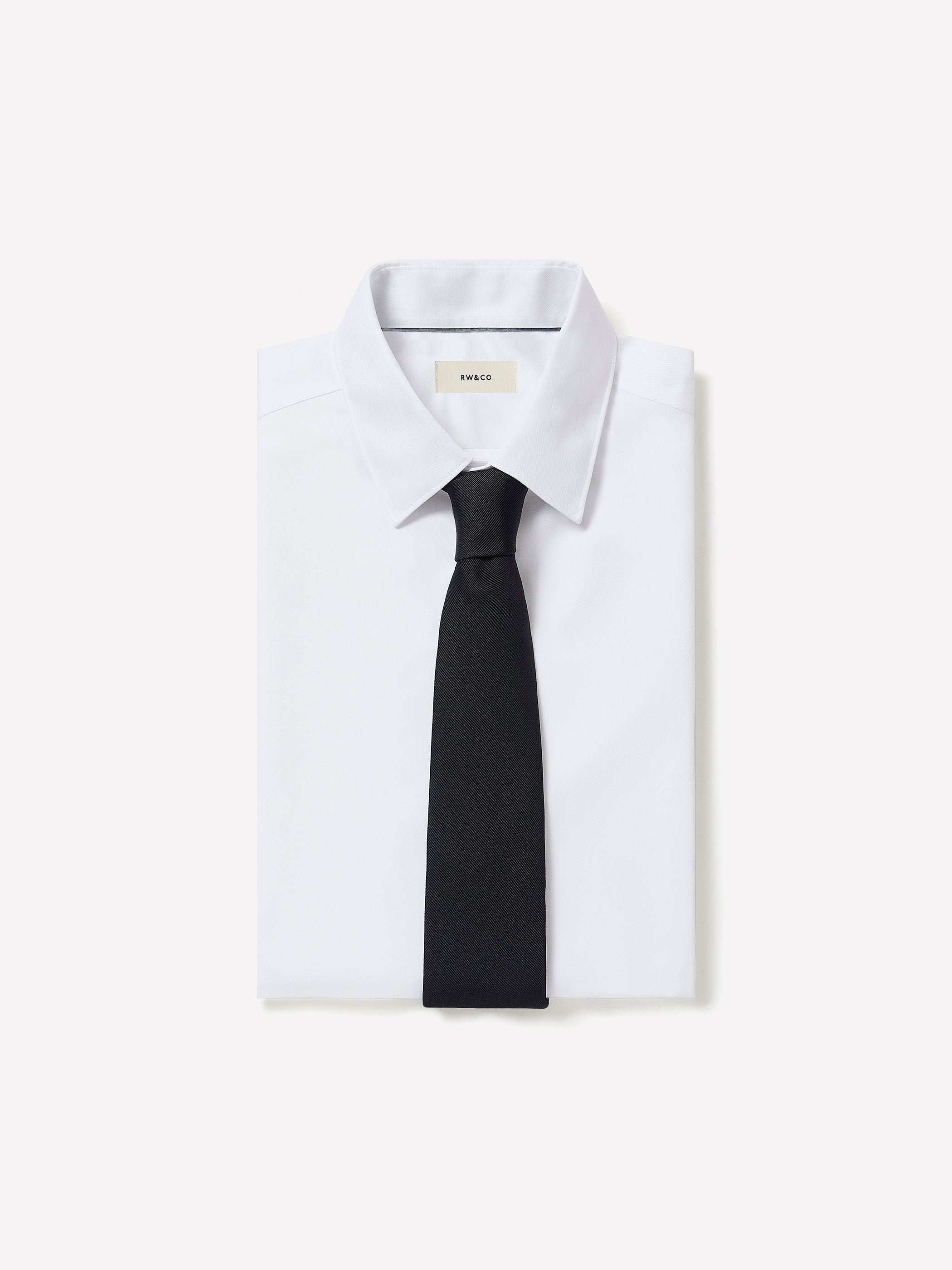 Regular Fit Solid Supima (R) Twill Dress Shirt