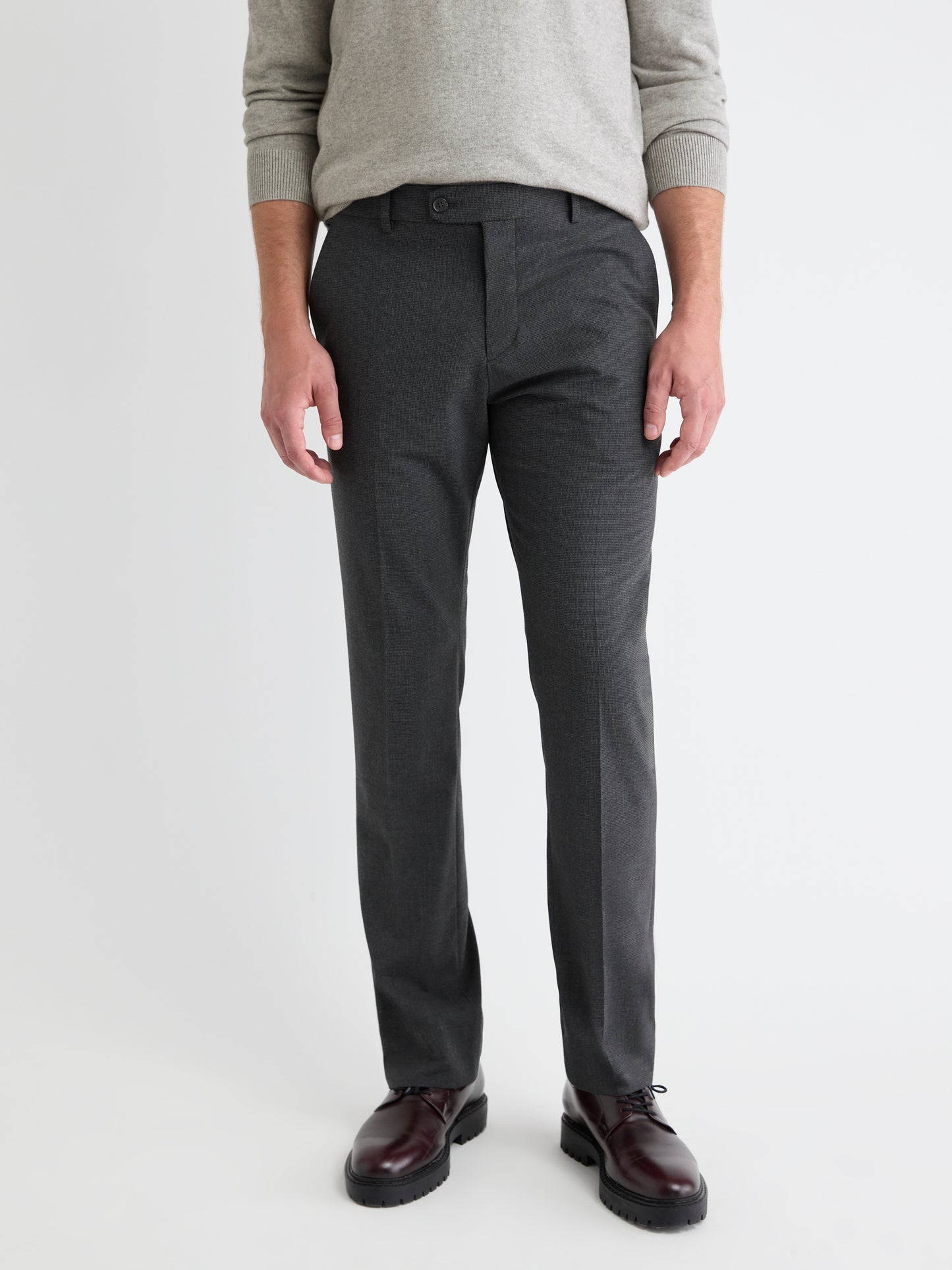 Slim Fit Houndstooth City Pant