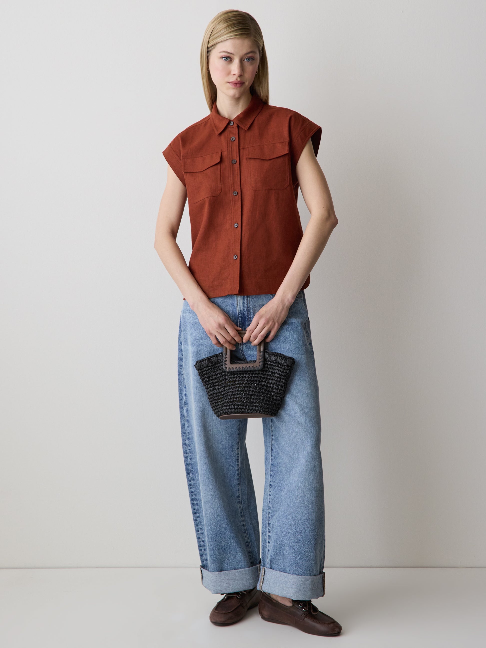 Linen-Blend Extended-Sleeve Blouse with Shirt Collar