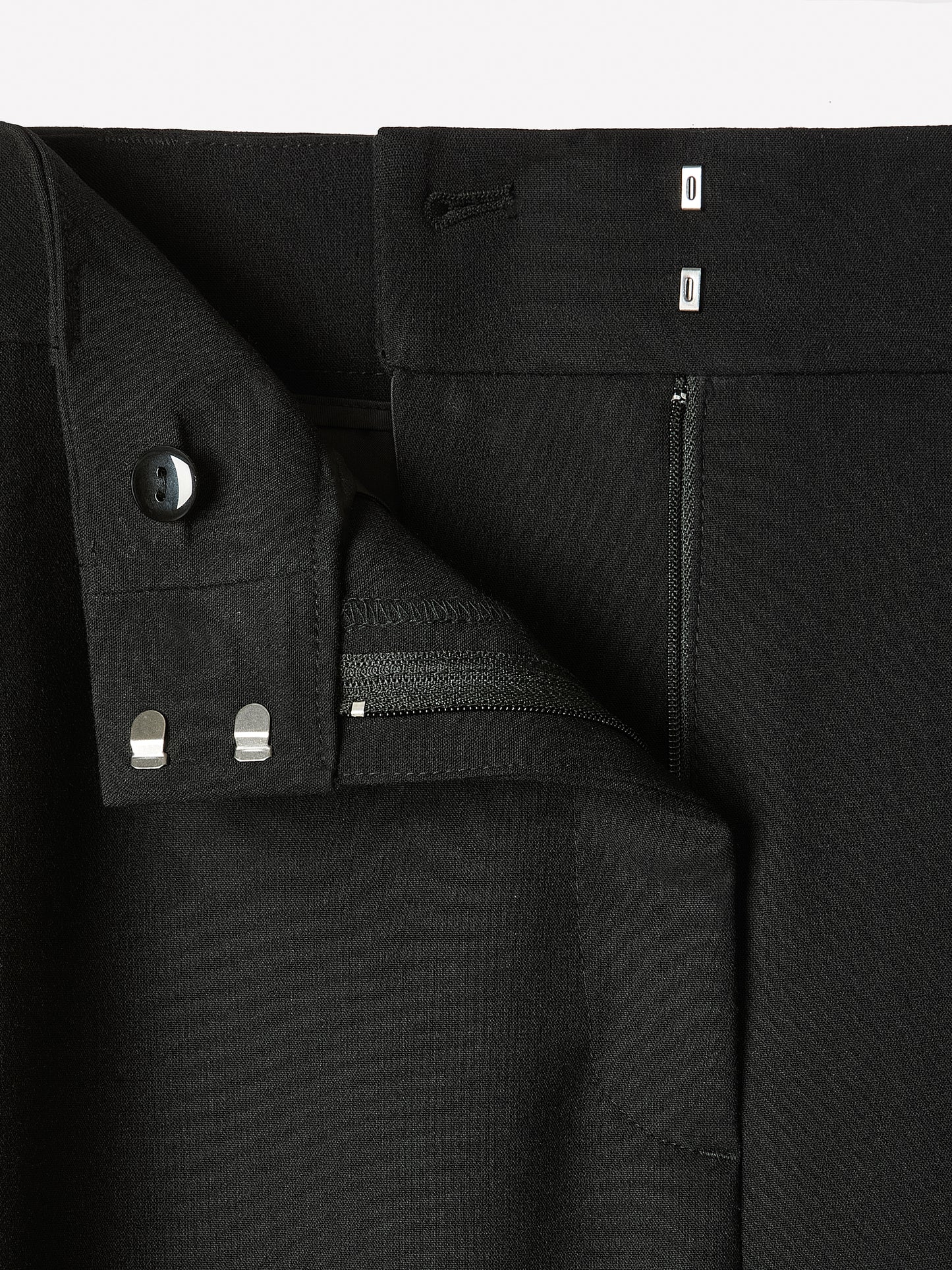 High-Rise Barrel-Leg Pant