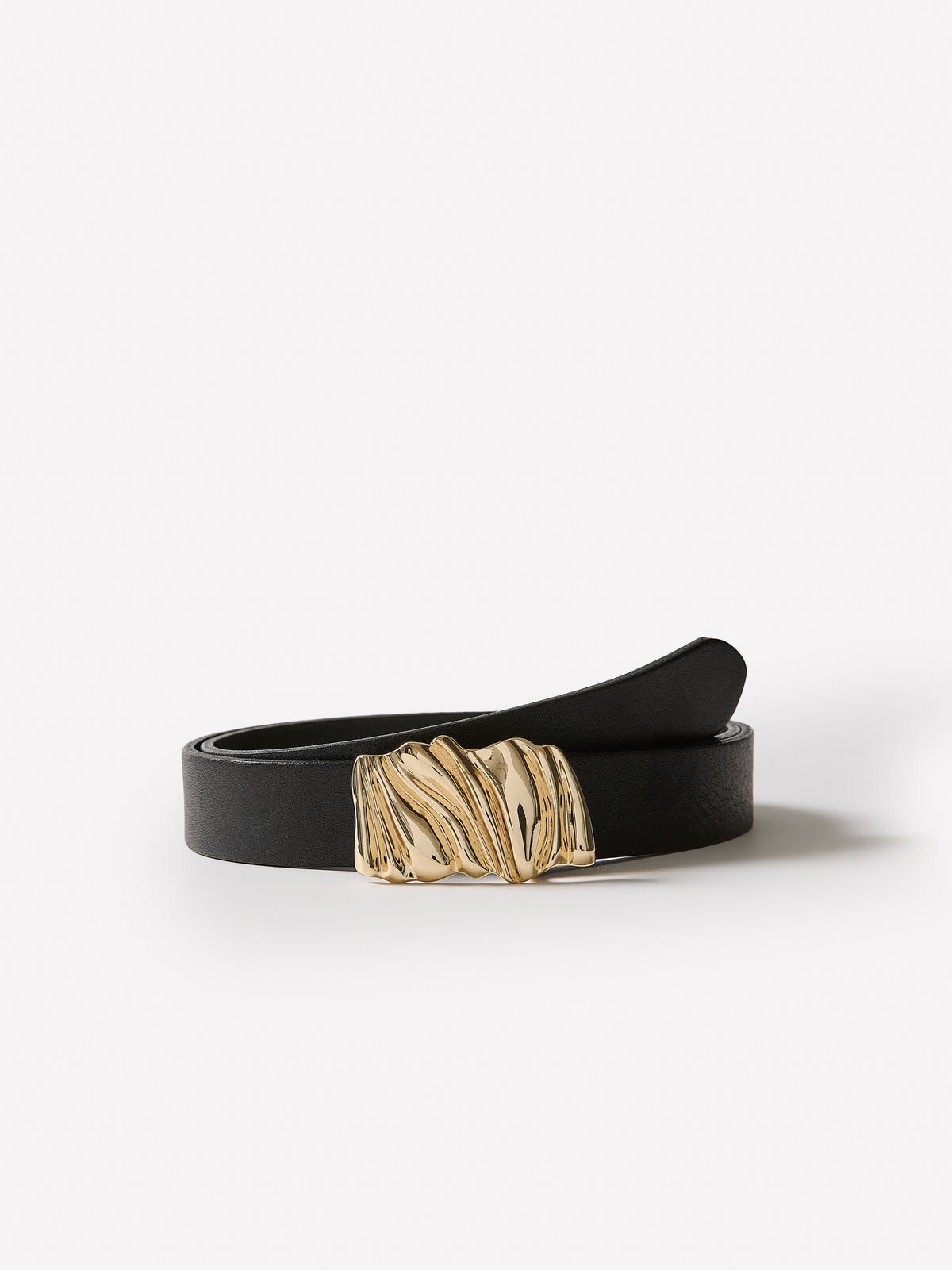 Leather Belt With Metal Buckle