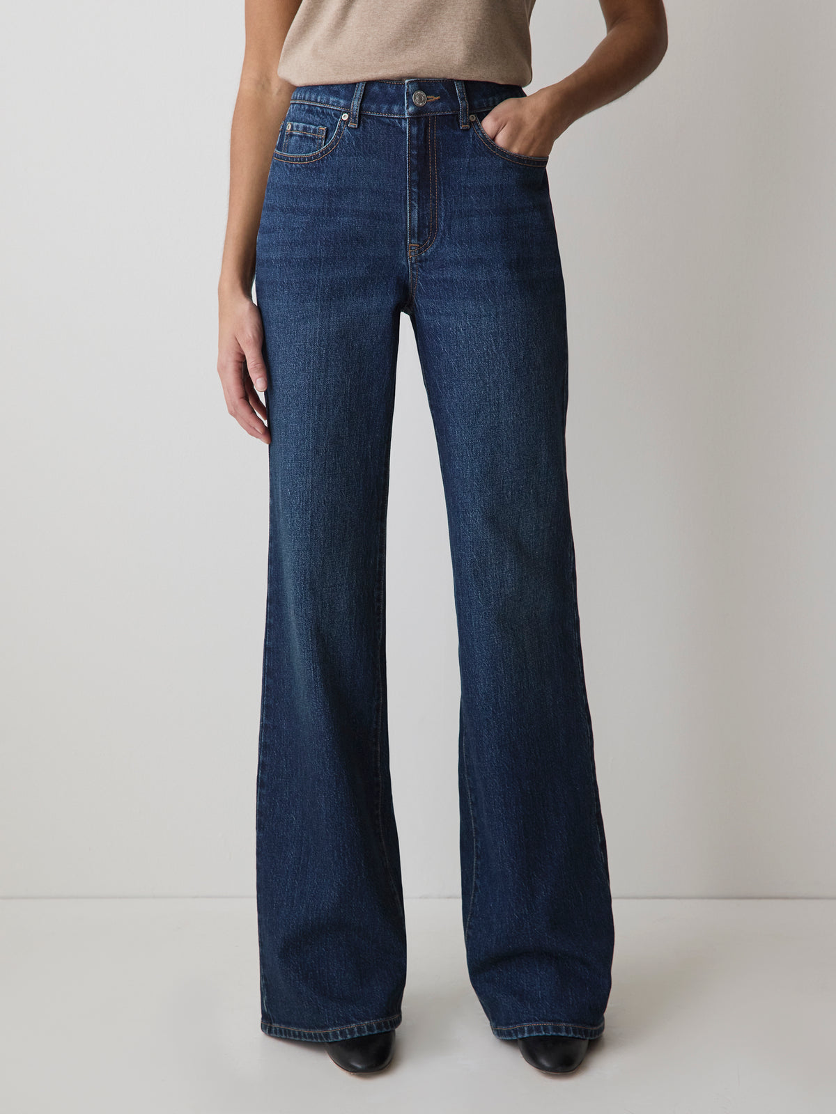 High-Rise Wide-Leg Jeans