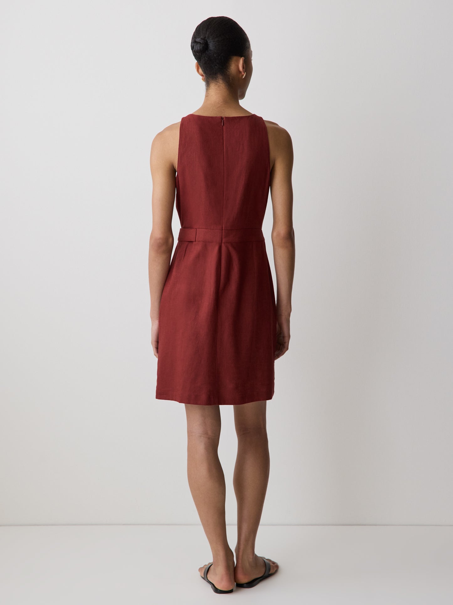 Sleeveless Boat-Neck Linen-Blend Mini Dress