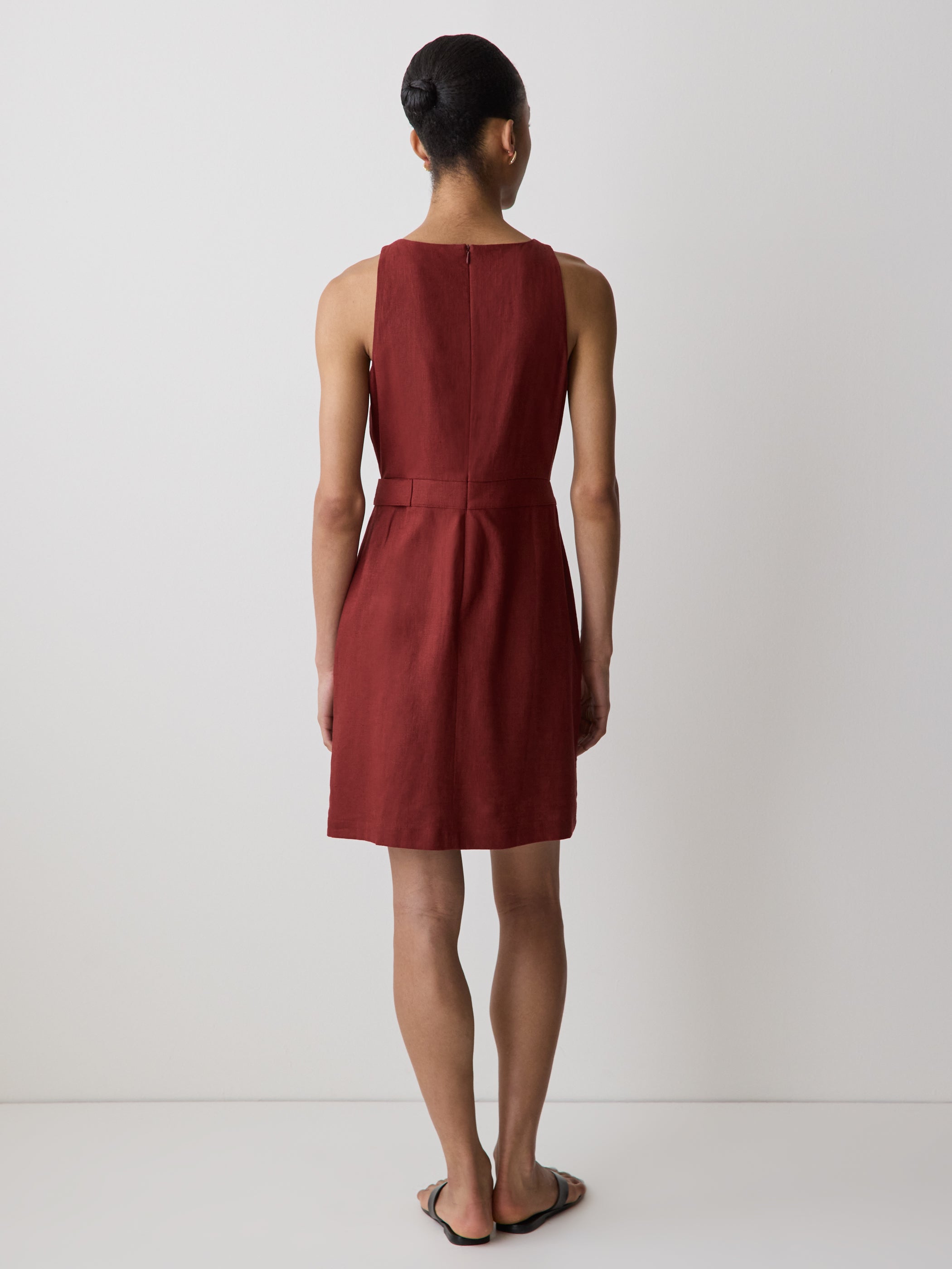 Sleeveless Boat-Neck Linen-Blend Mini Dress