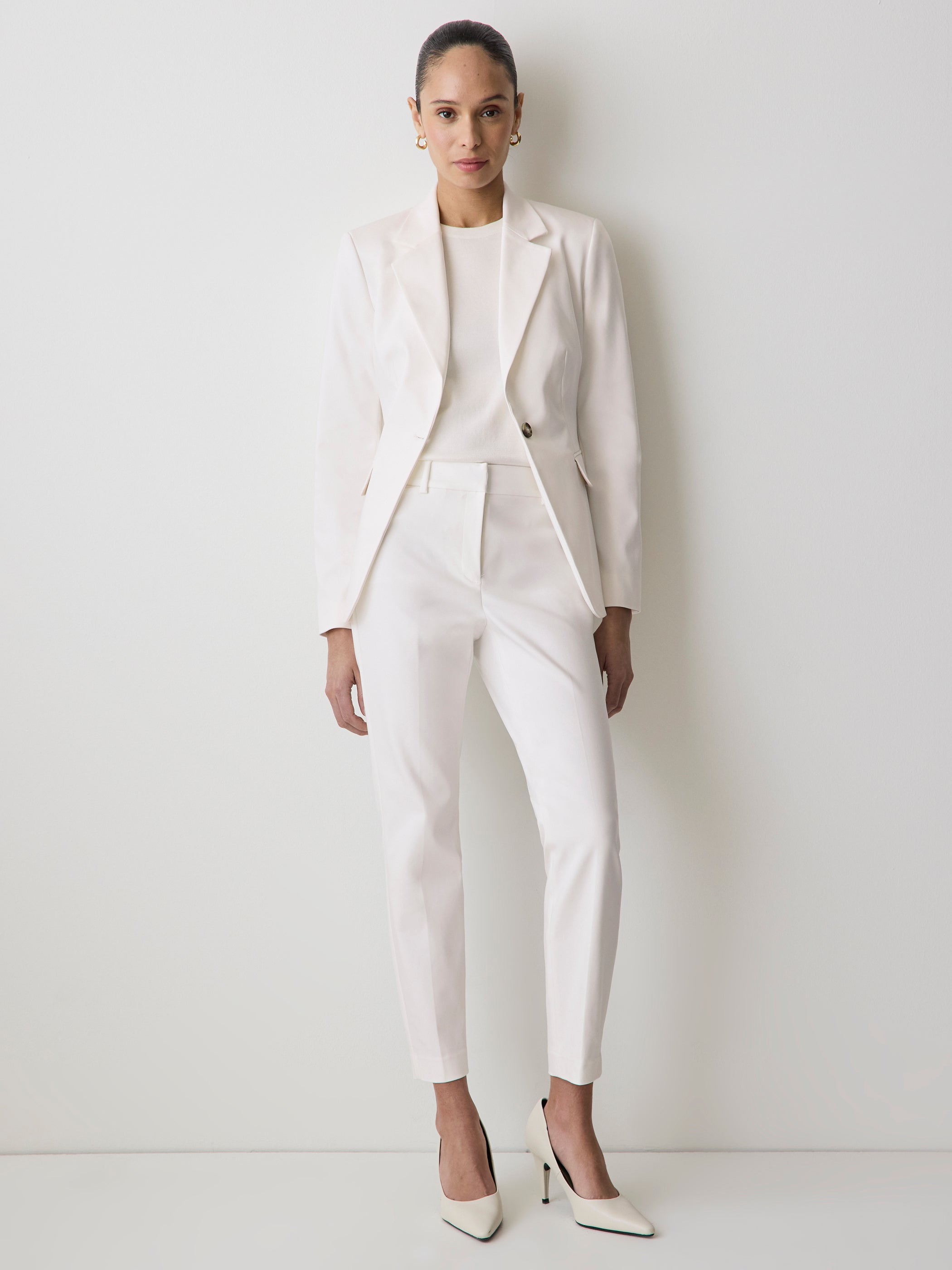 One-Button Fitted Blazer