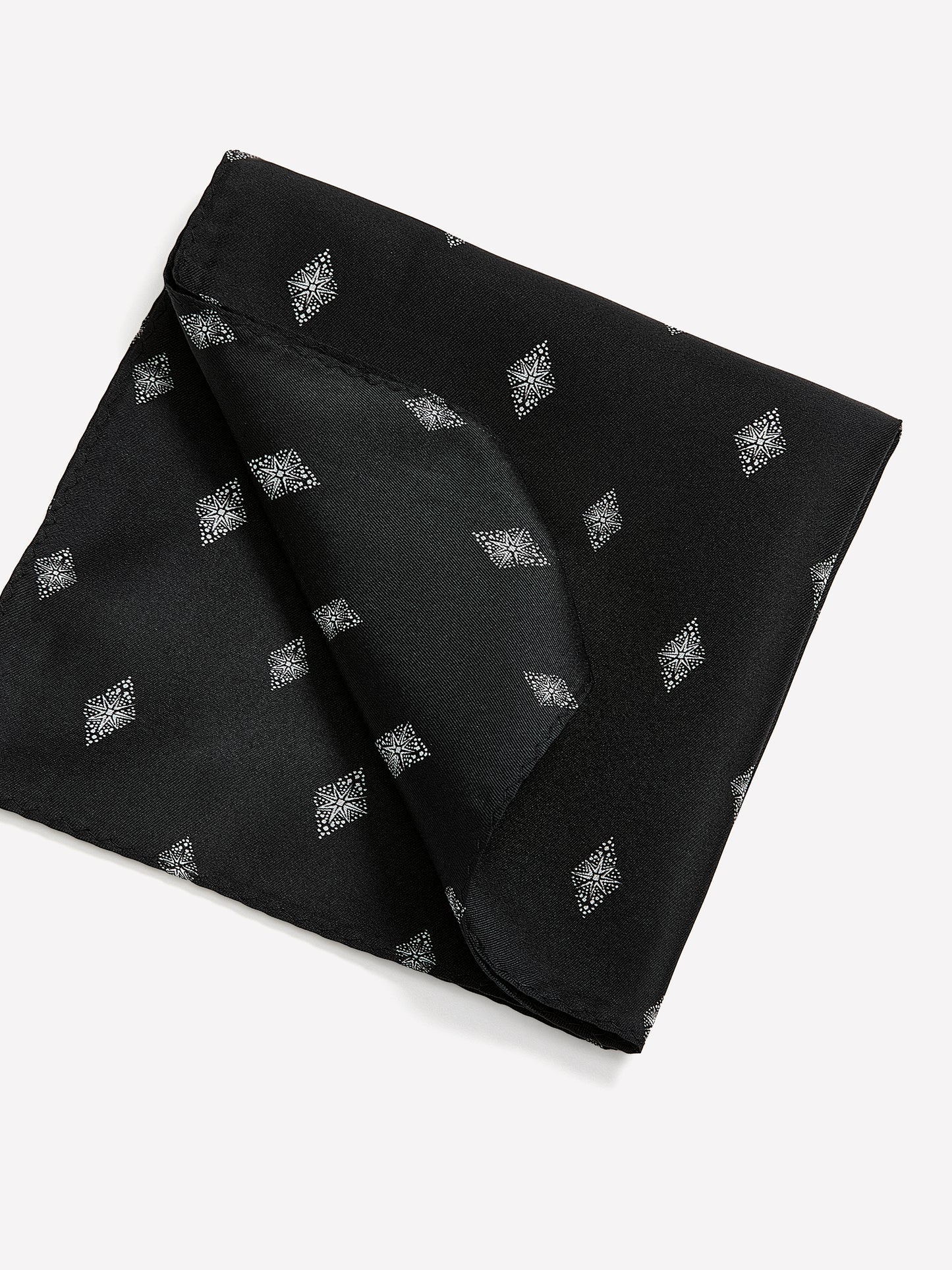 Handkerchief with Diamond Pattern