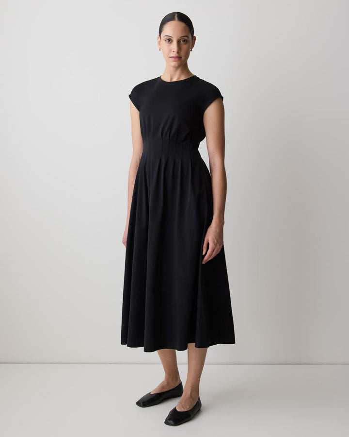 Women's Fit & Flare Dresses - Shop Online Now | RW&CO. Canada Women's Fit & Flare Dresses - Shop Online Now | RW&CO. Canada