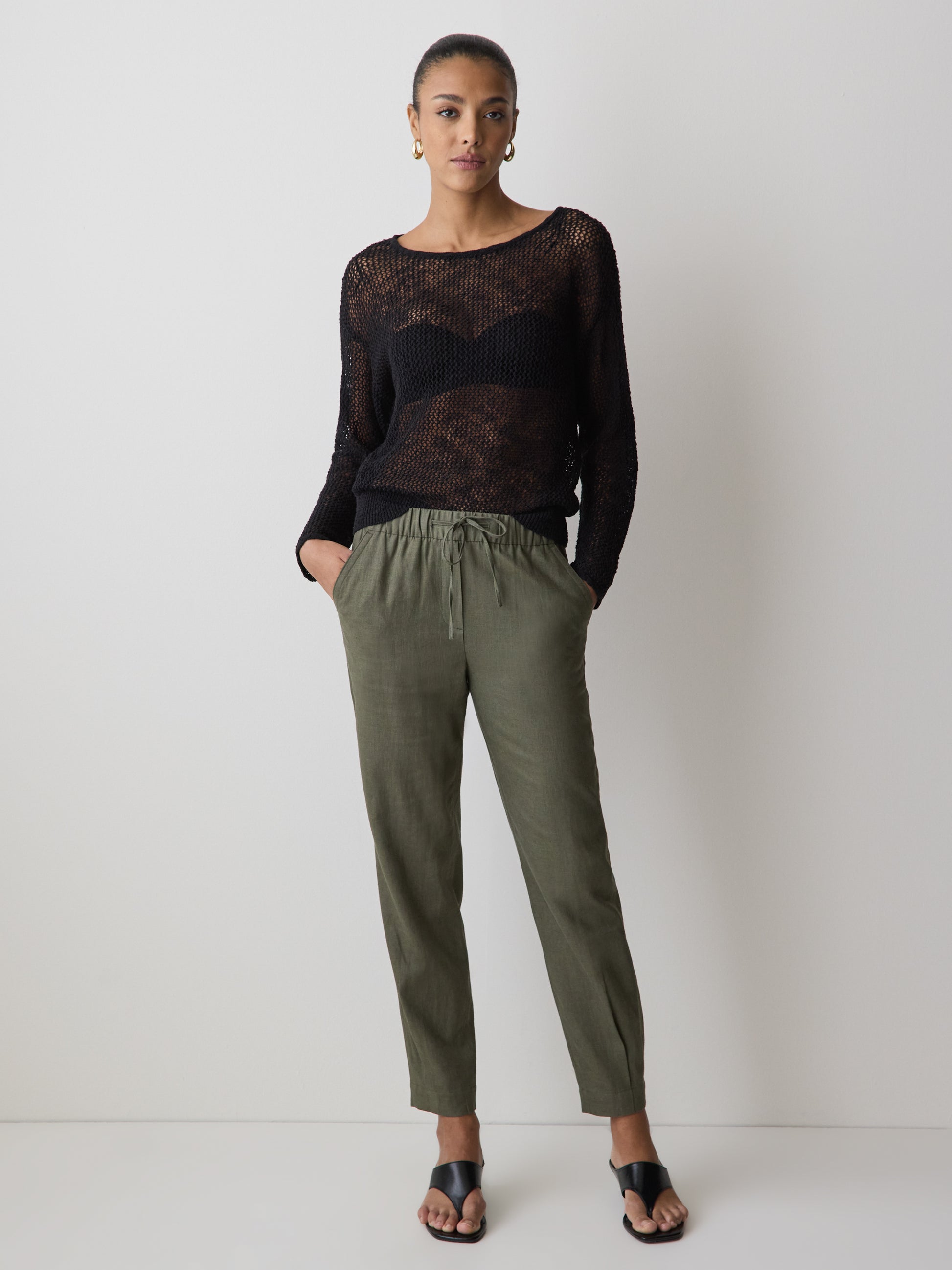 Linen Mid-Rise Tapered-Leg Jogger Pant