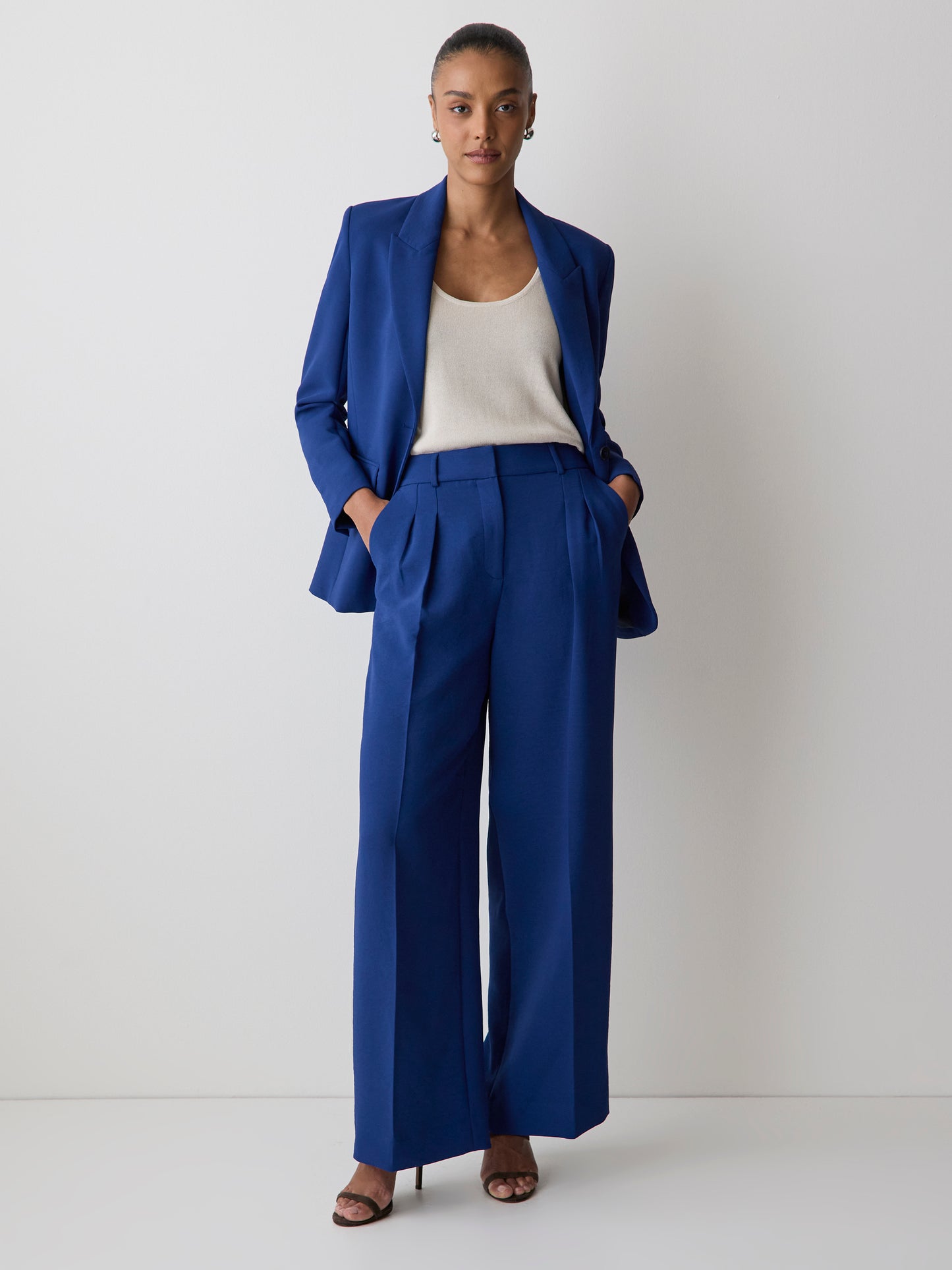 Wide Leg High Rise Woven Pant with Pleats