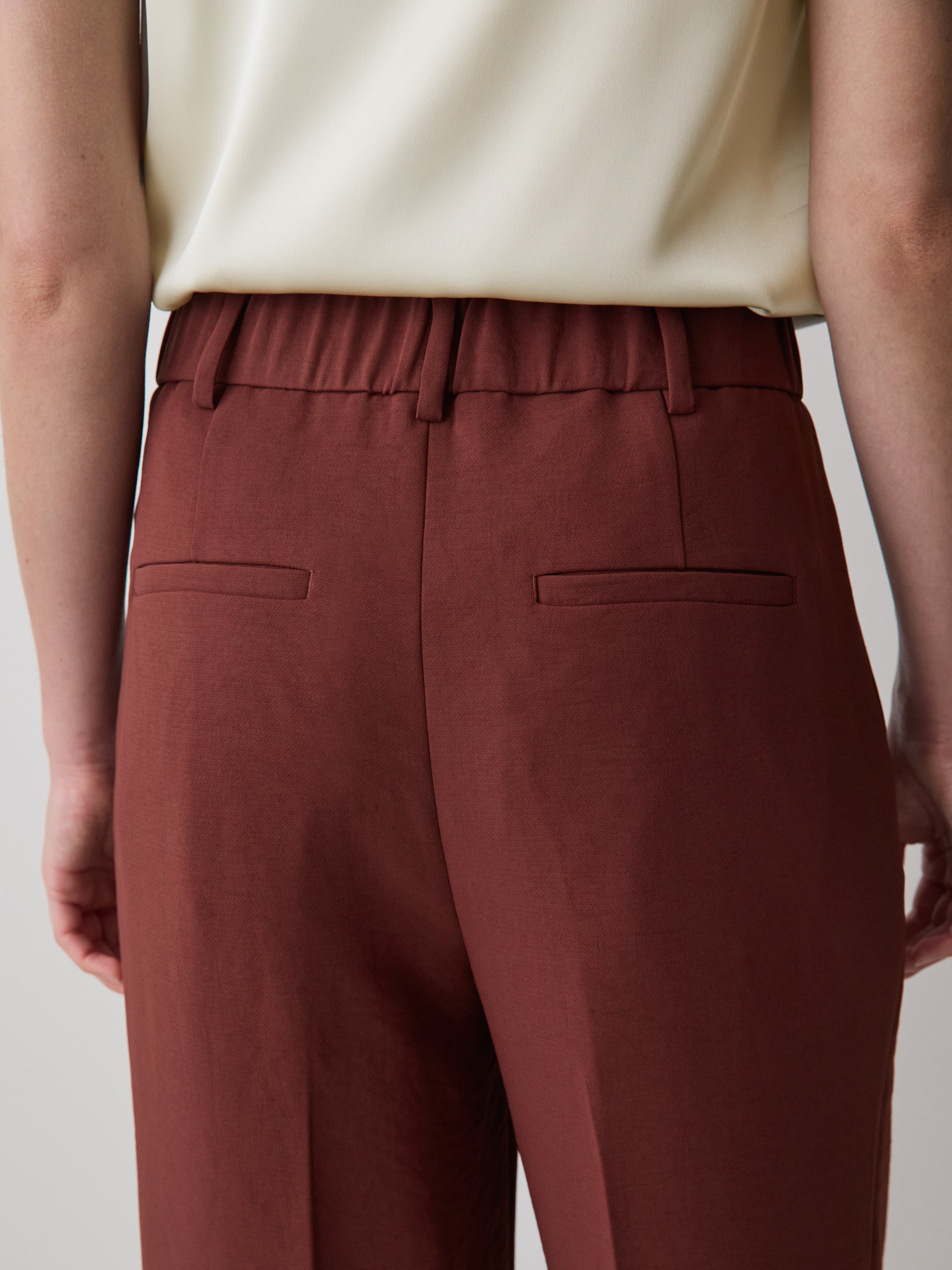 High-Rise Wide-Leg Pant