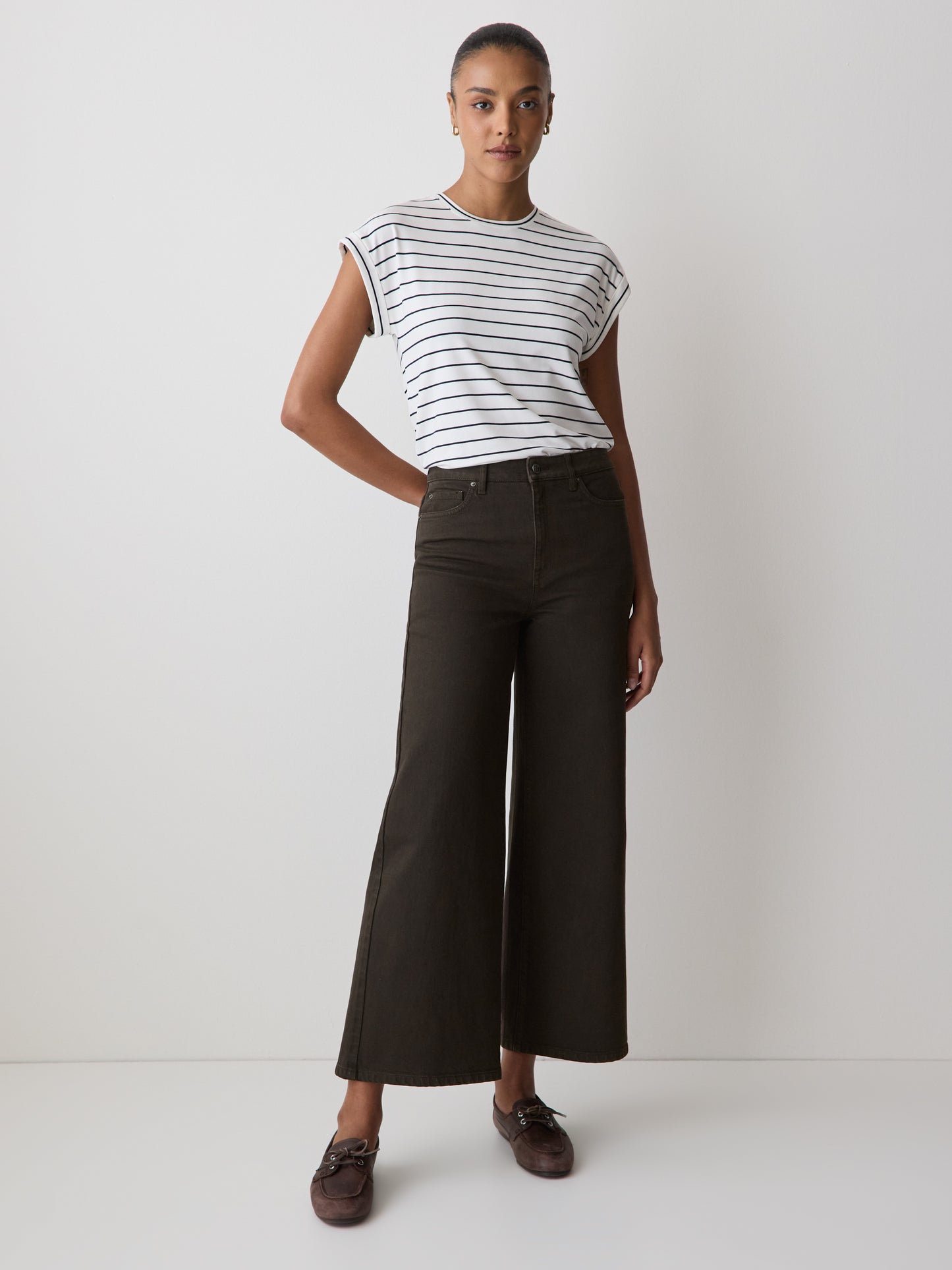 High-Rise Wide-Leg Cropped Jeans
