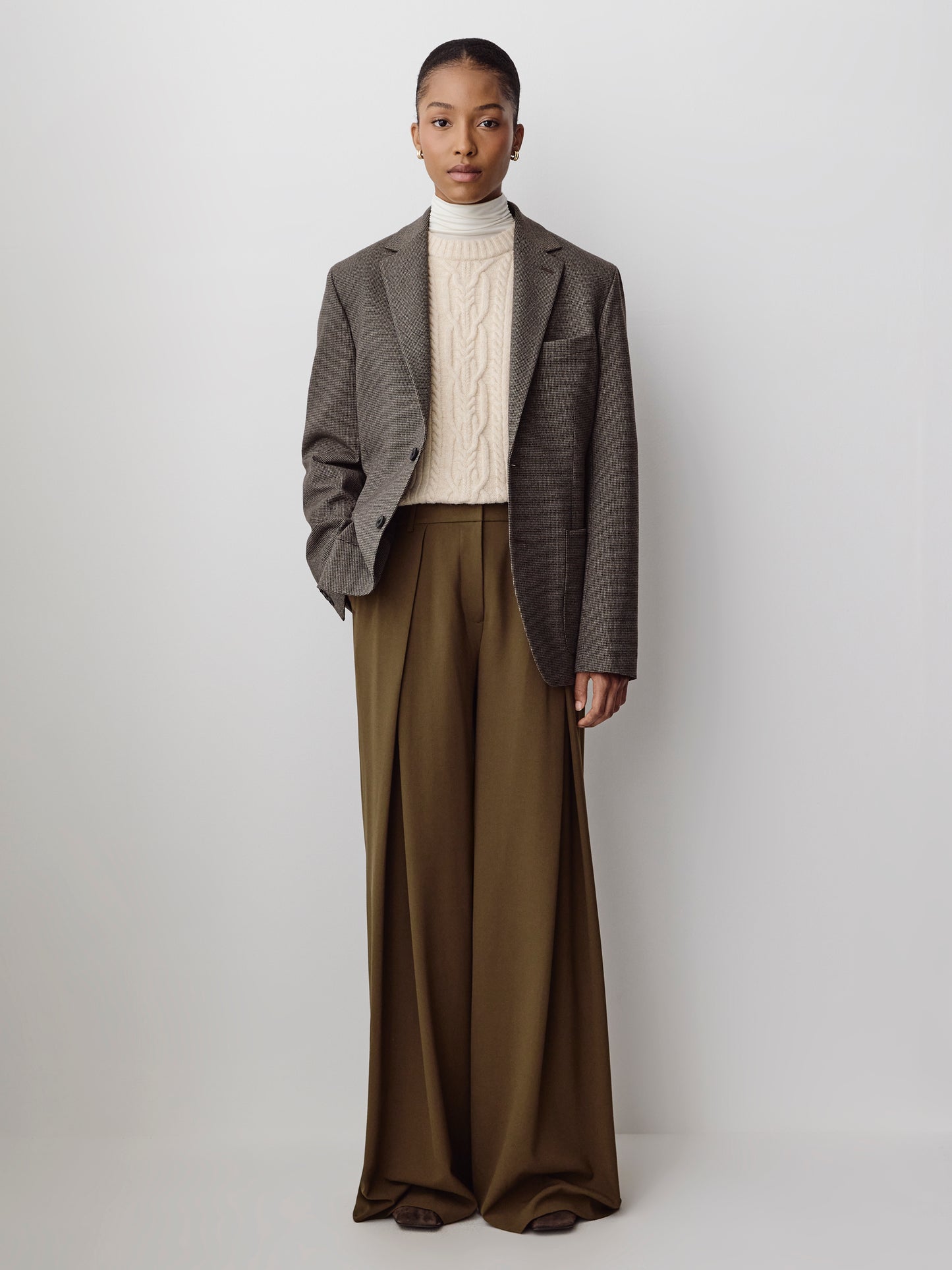 Ultra Wide High Rise Stretch Woven Pant