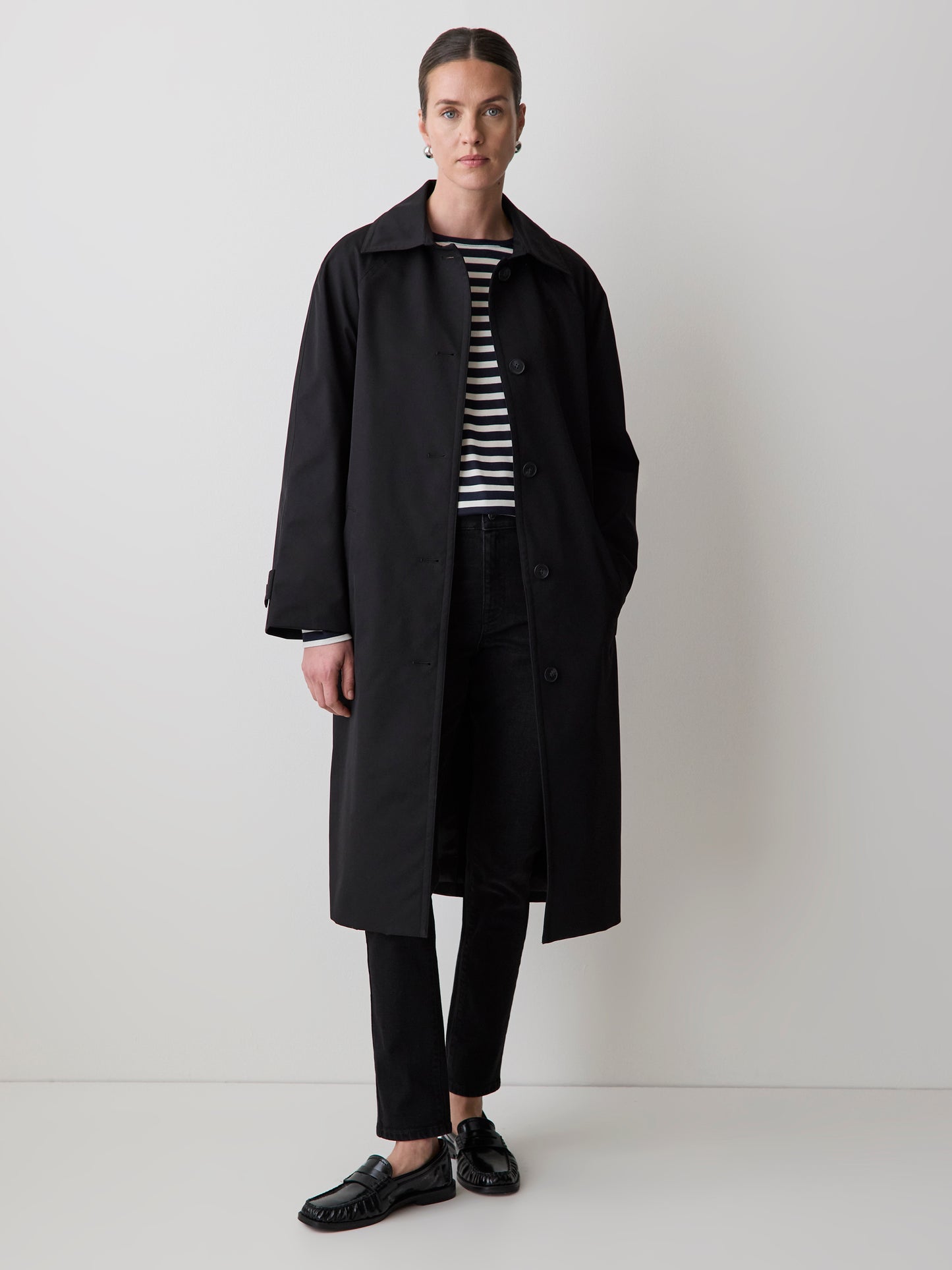 Long-Sleeve Crew-Neck Loose Tee