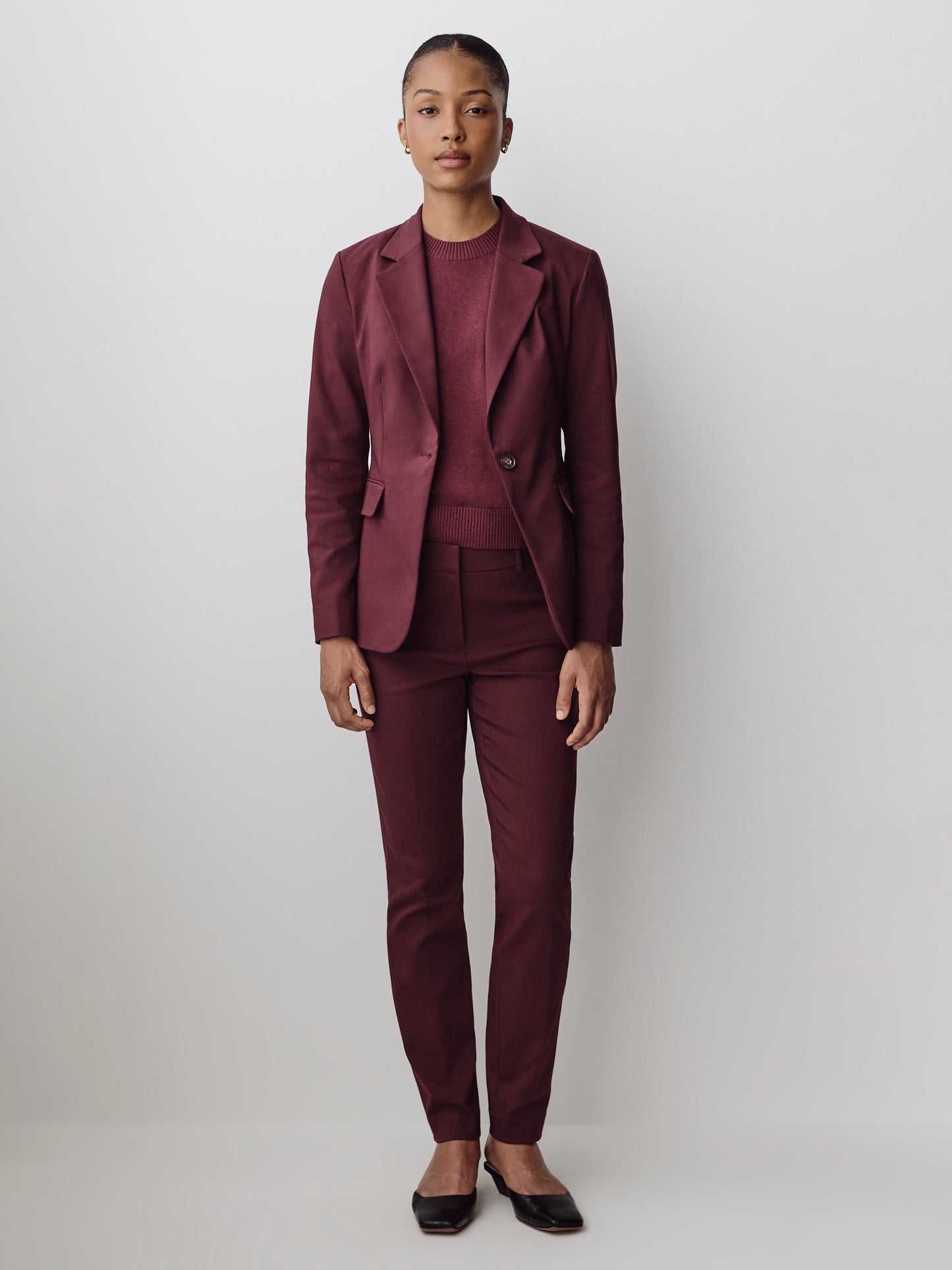 Mid-Rise Slim-Leg Signature 7/8 Pant