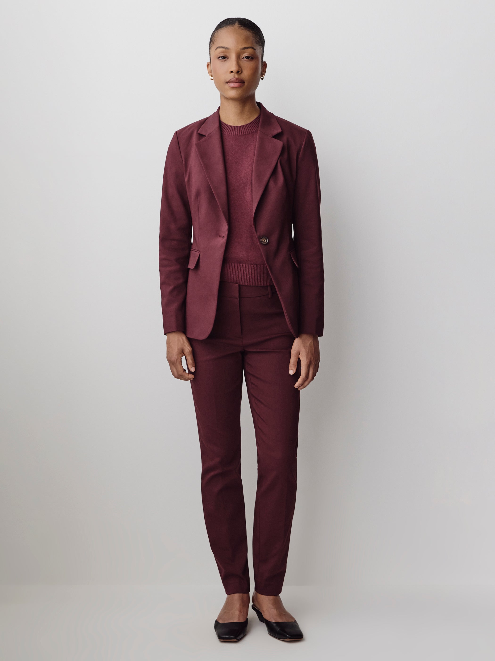 Mid-Rise Slim-Leg Signature 7/8 Pant