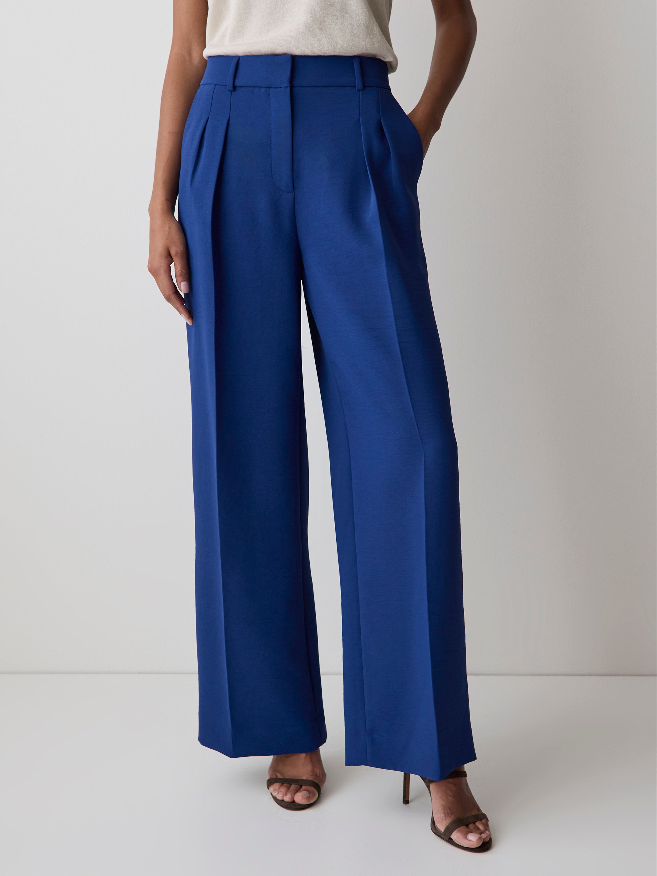 Wide Leg High Rise Woven Pant with Pleats