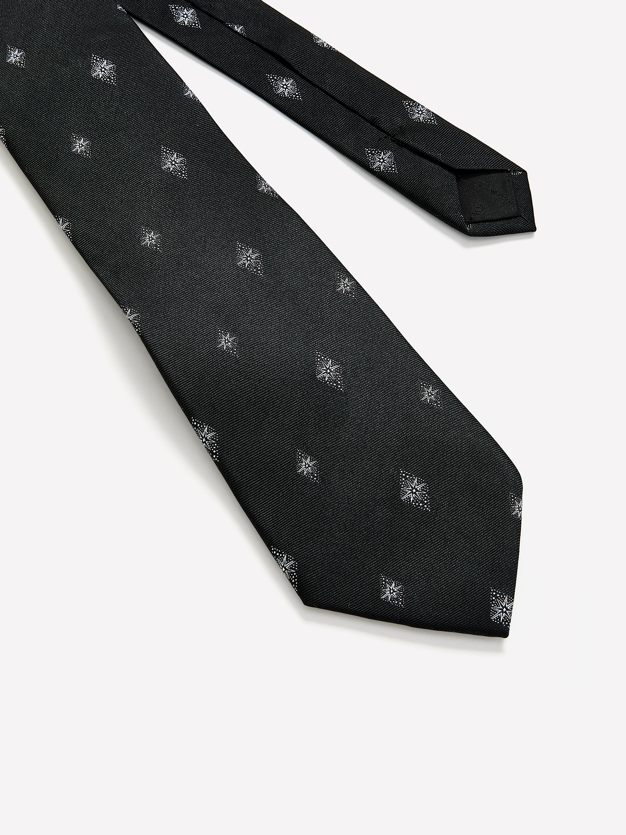 Wide Tie with Woven Pattern