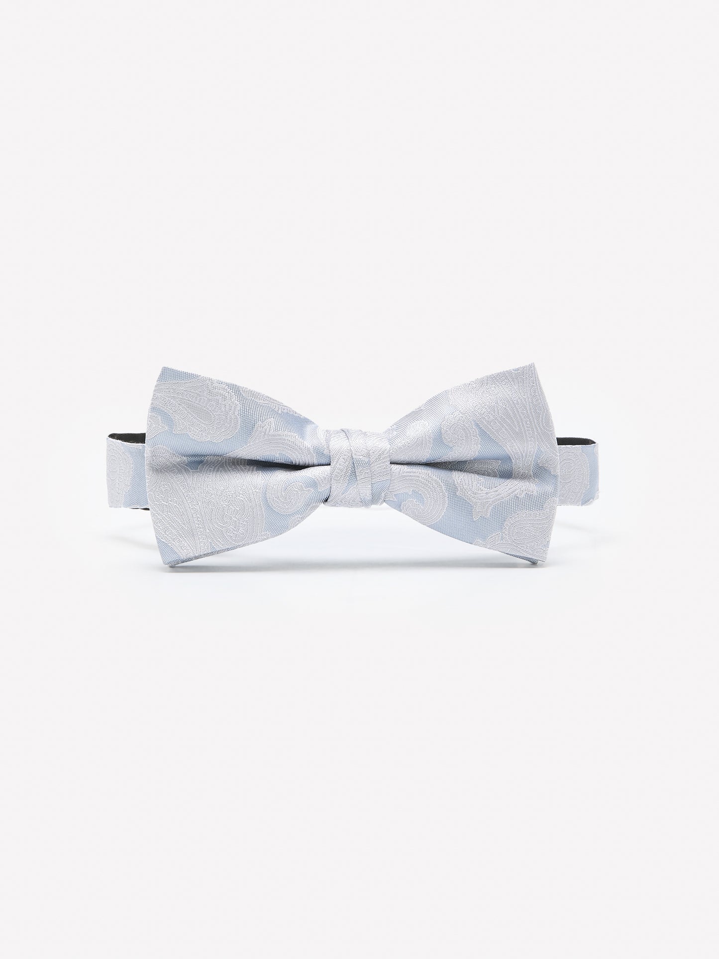 Bow Tie with Paisley Pattern