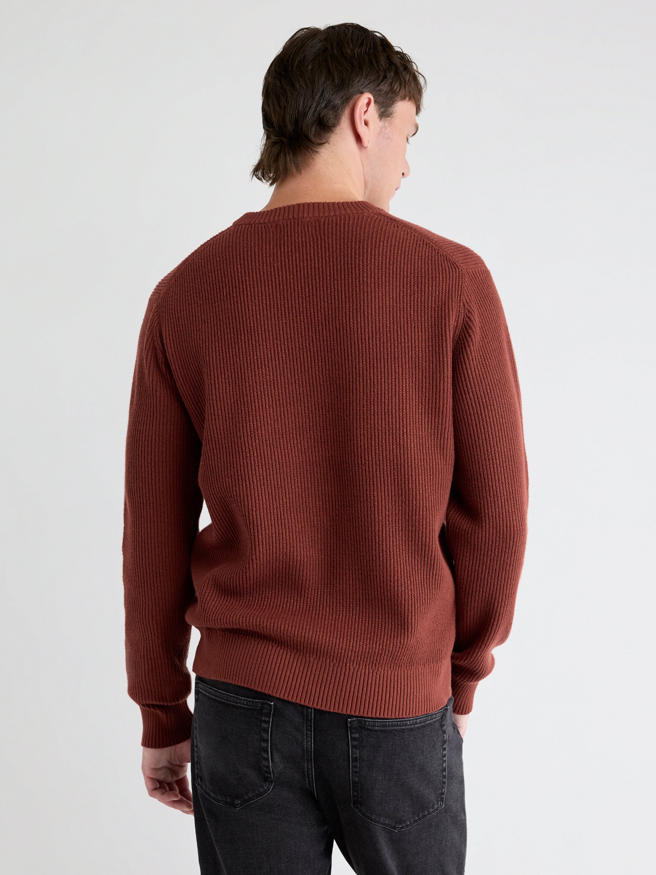 Cashmere-Blend Long-Sleeve Crew-Neck Sweater