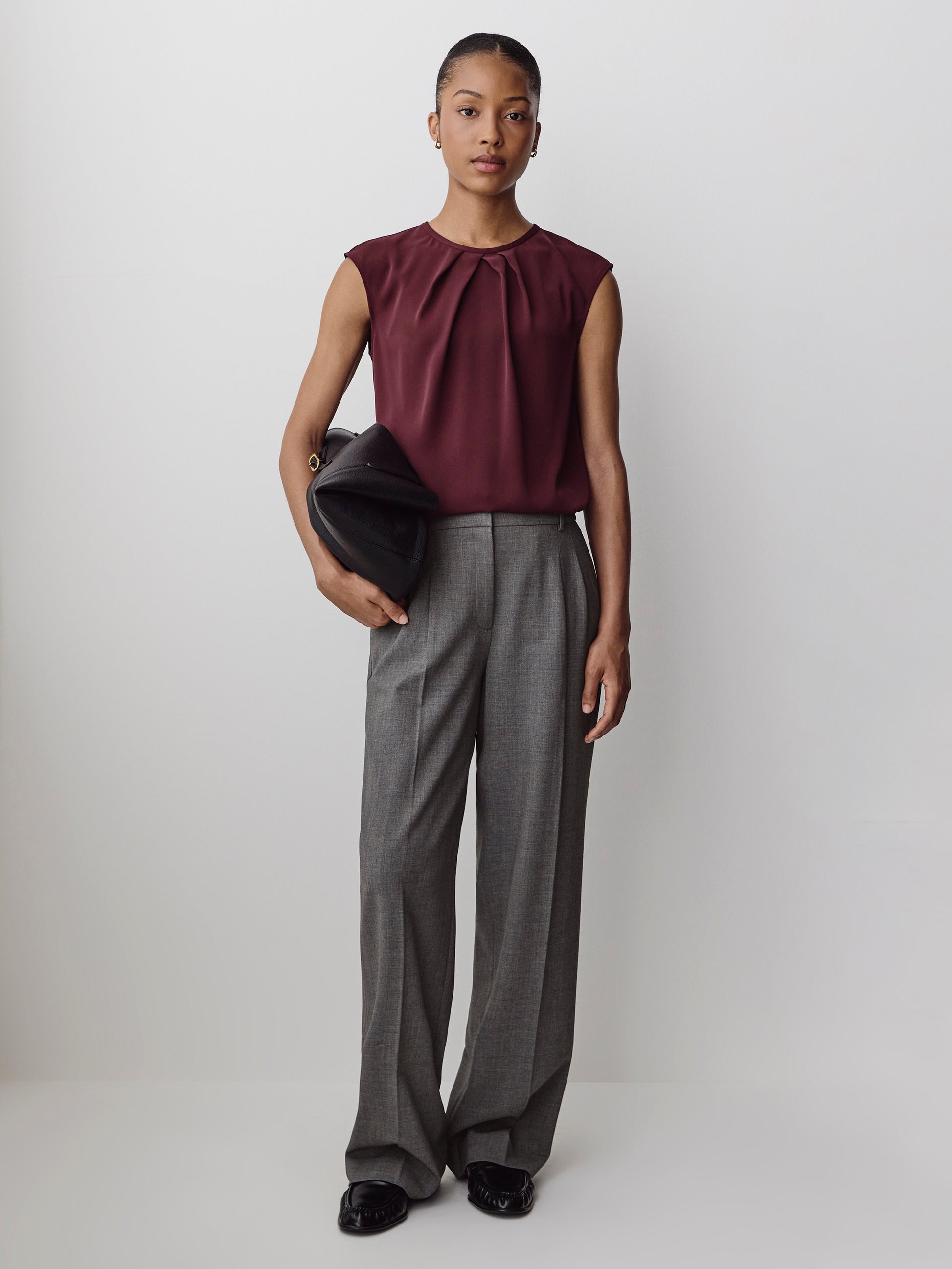 Woven Crepe Extended Sleeve Blouse