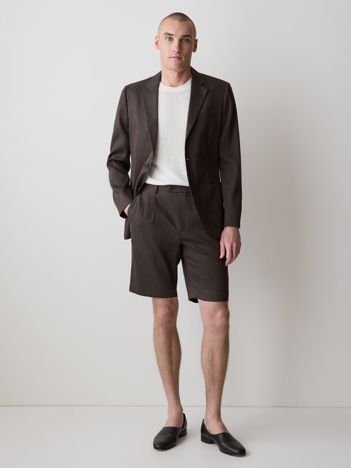 Linen-Blend Pleated Shorts