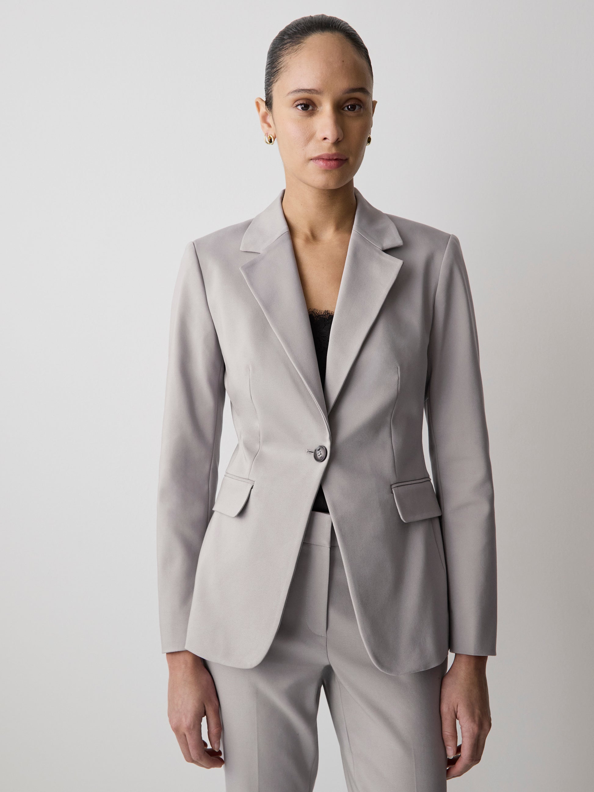 One-Button Fitted Blazer