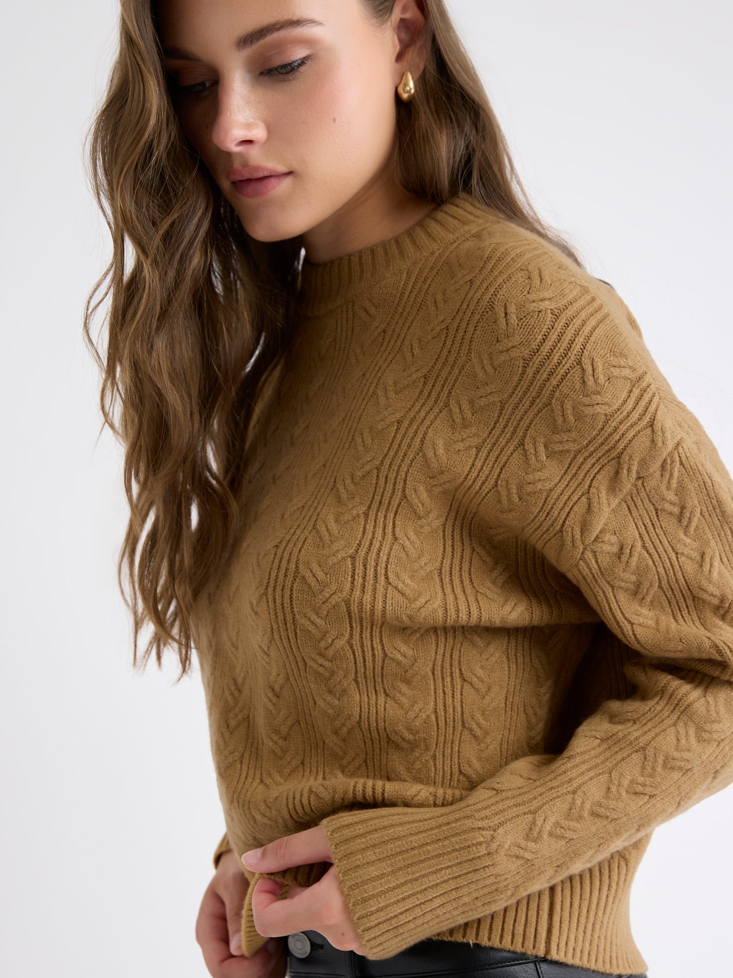 Long-Sleeve Crew-Neck Sweater with Cable Stitches