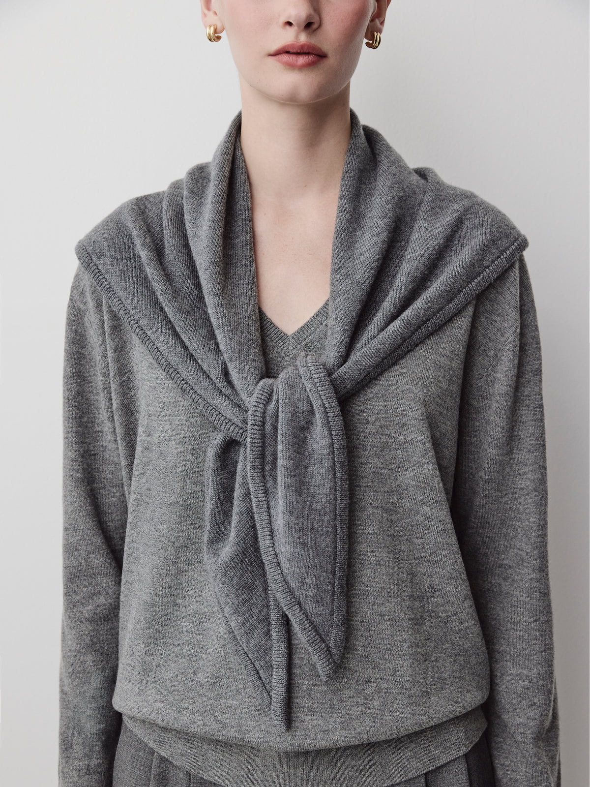 Triangular Mercerized Fine Merino Wool Scarf