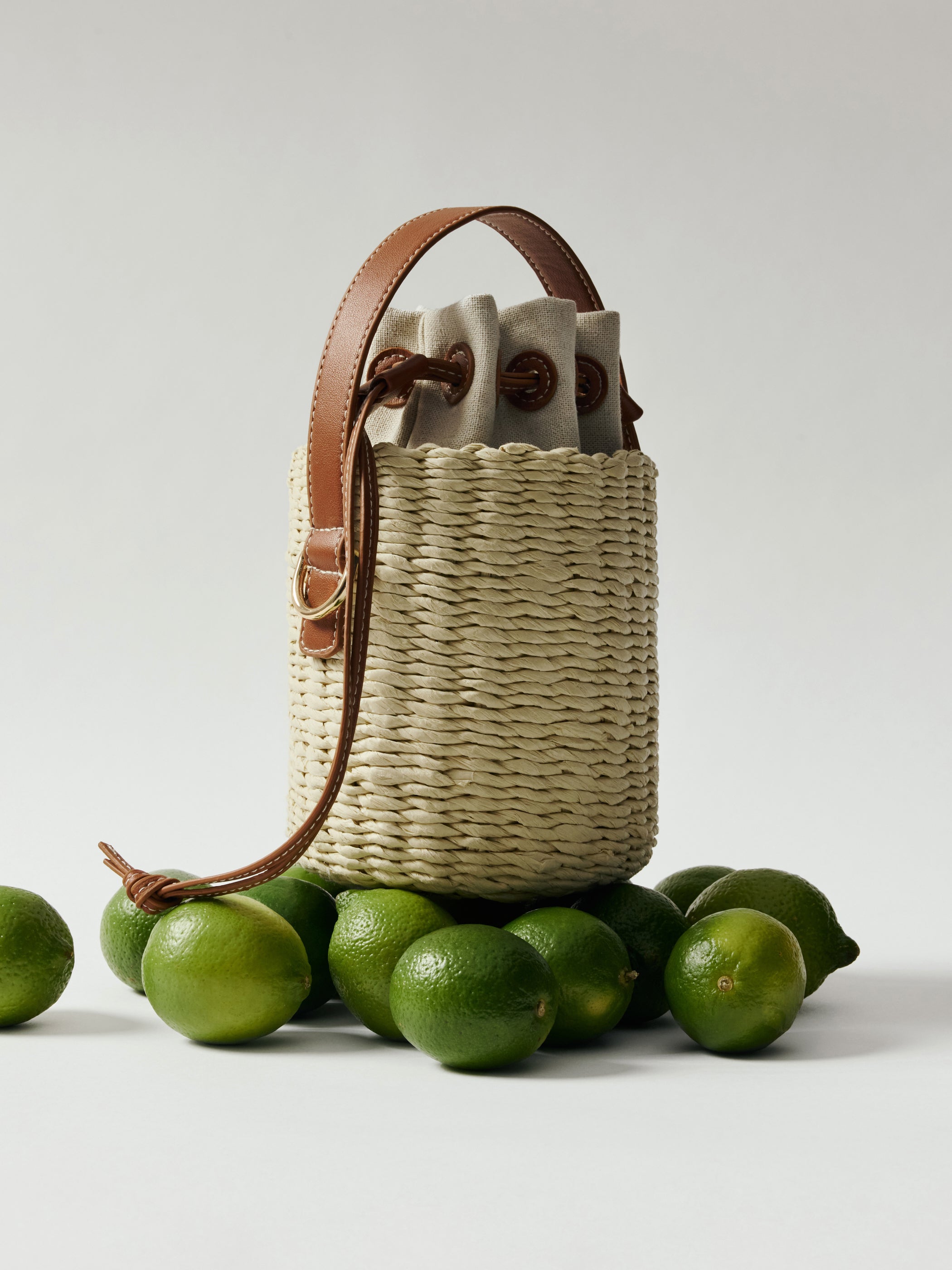 Straw Bucket Bag
