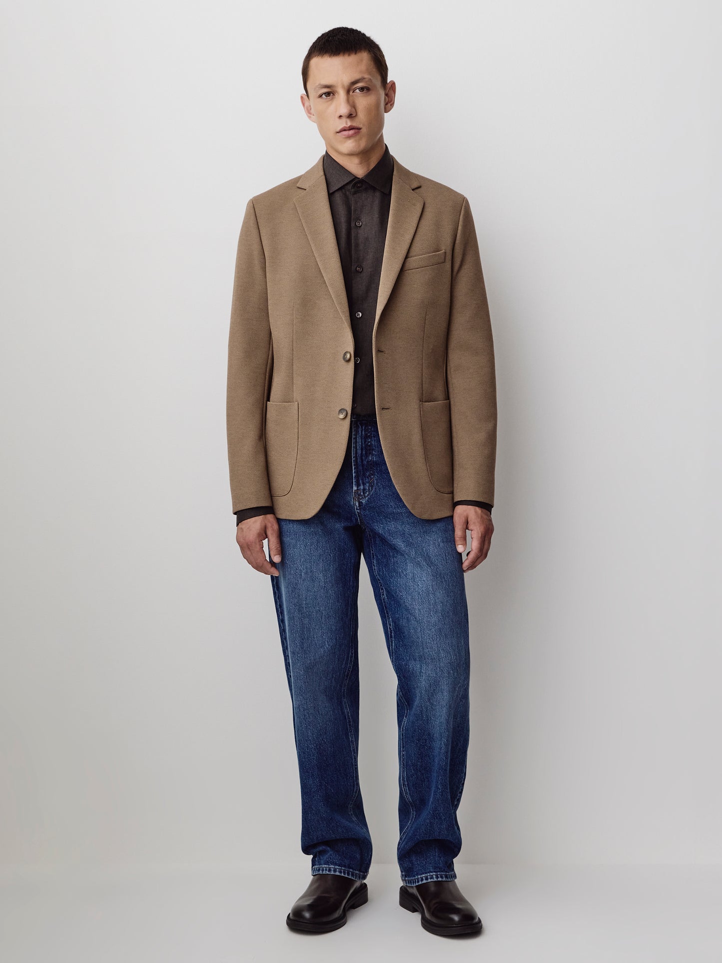 Slim Fit Knit Blazer
