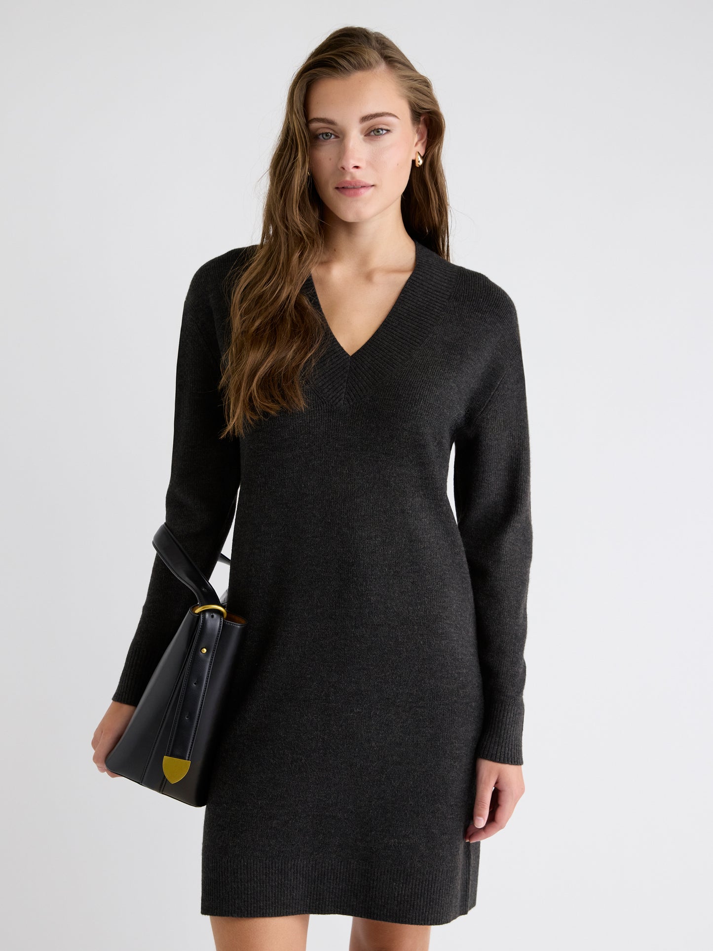 Robe Courte à Manches Longues et Col V