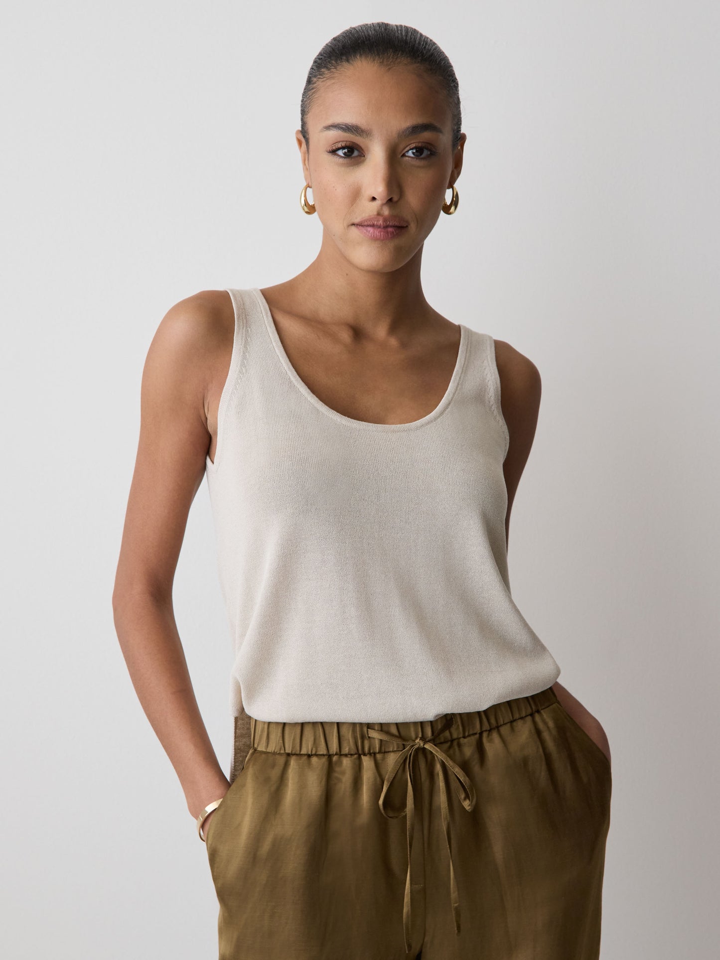 Linen-Blend U-Neck Loose Tank
