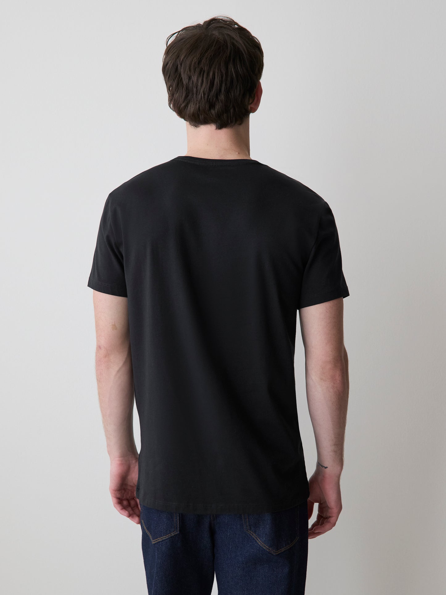 Supima Cotton (R) V-Neck T-shirt