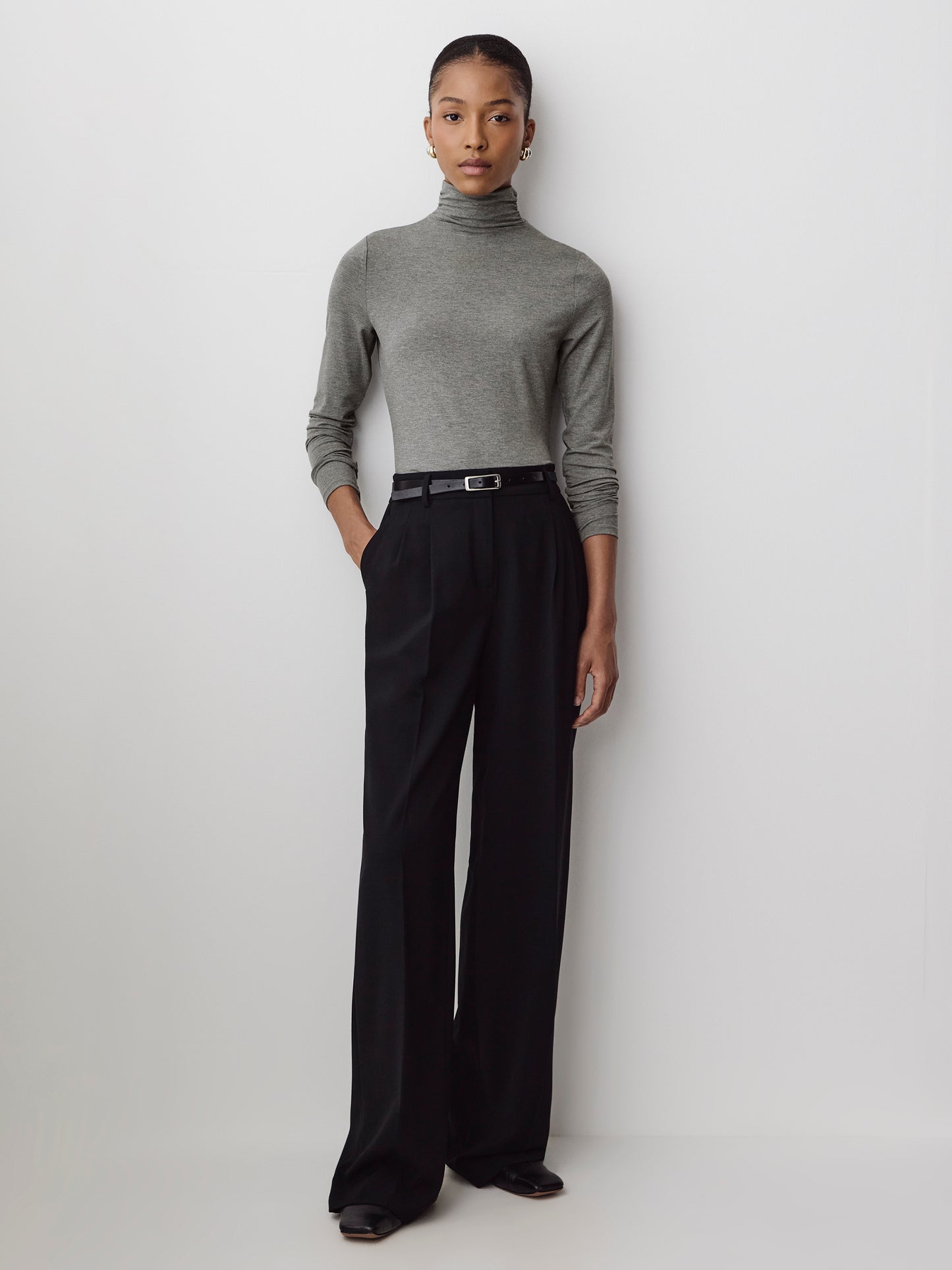 Knit Pullover Fitted Stretch Viscose Mock Neck