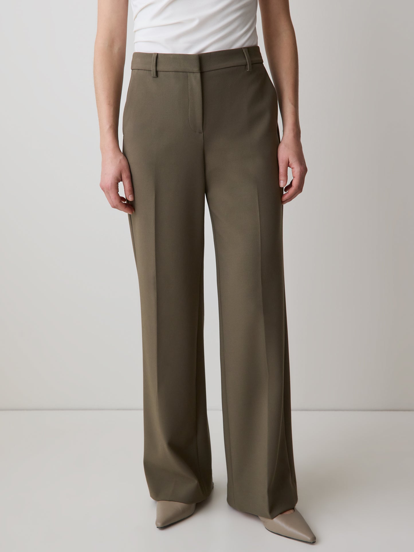 Mid-Rise Wide-Leg Heavy Twill Pant
