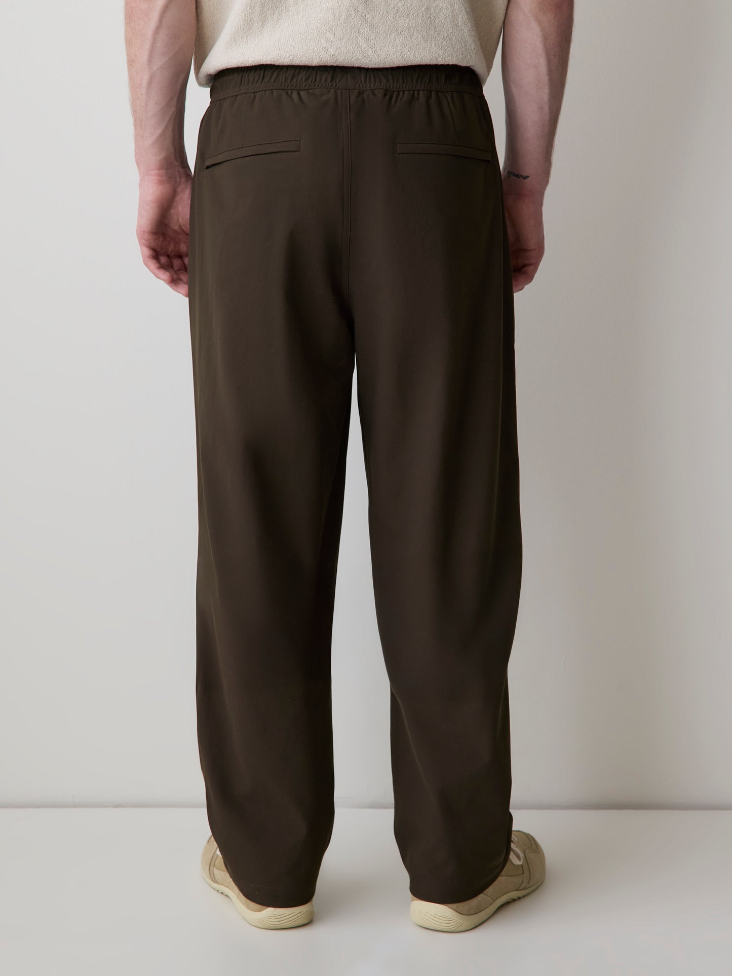 Relaxed Fit Athleisure Pant