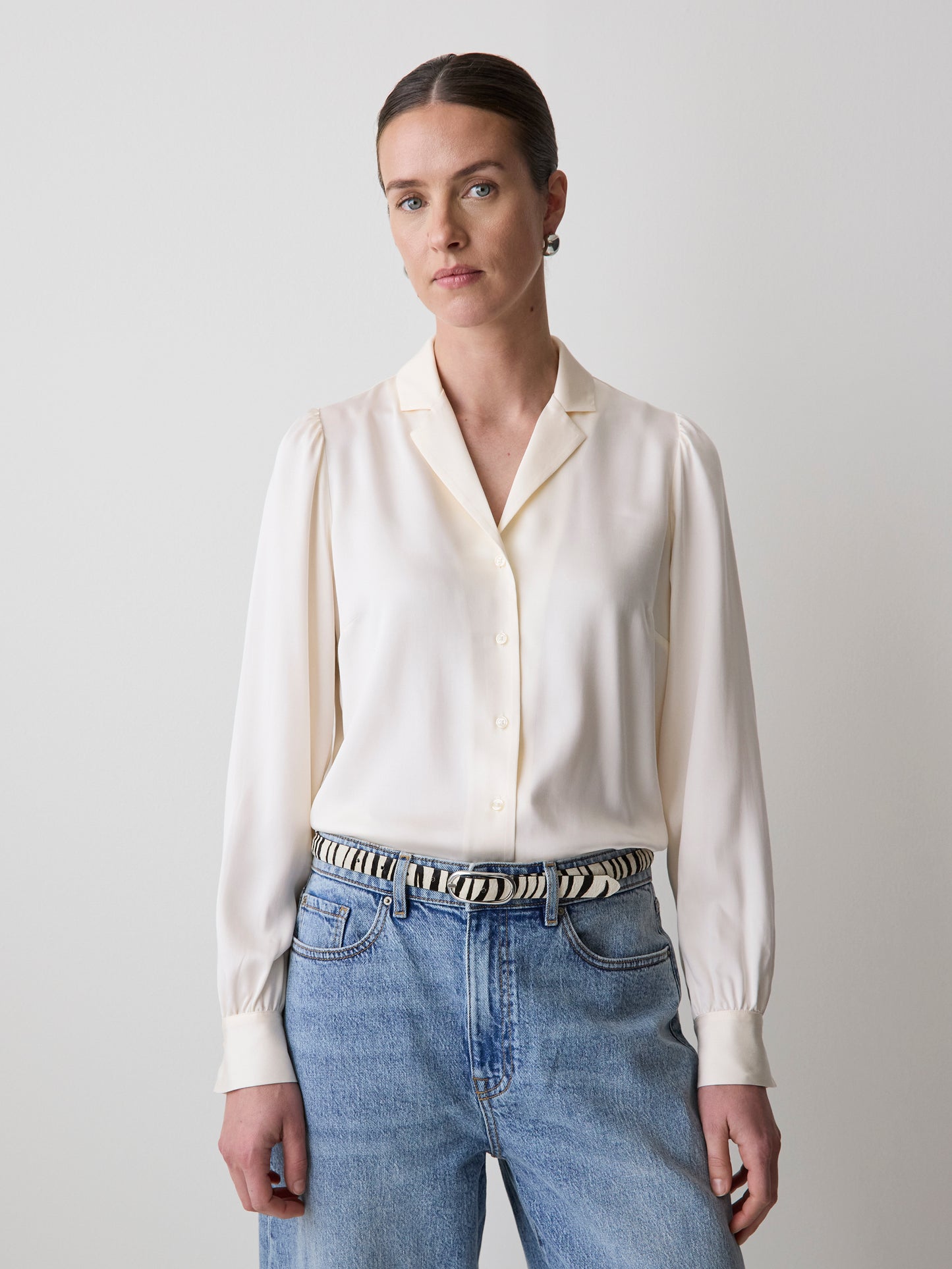 Blouse Fluide Boutonnée à Manches Longues