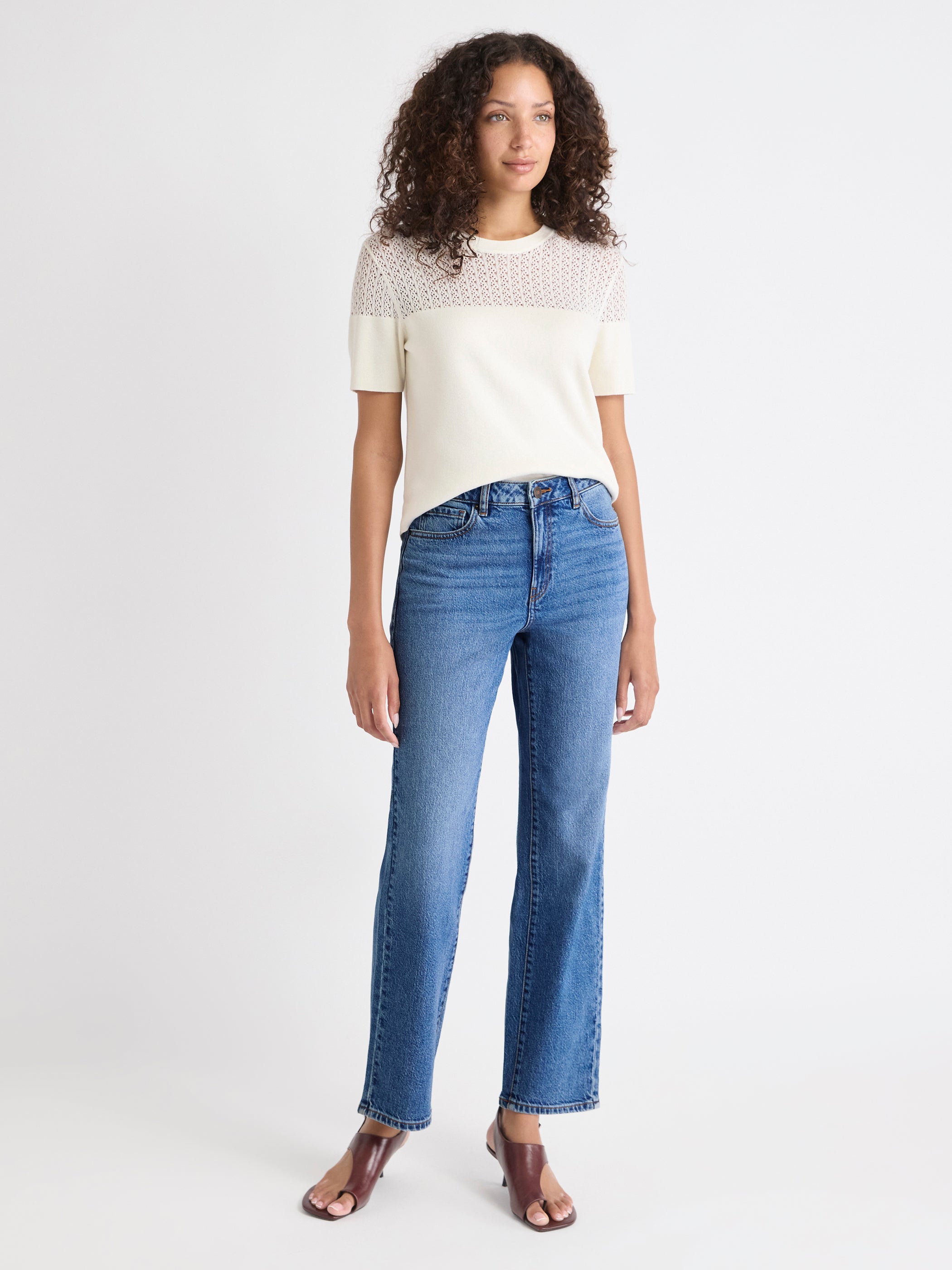 Pull Court à Manches Courtes et Col Rond