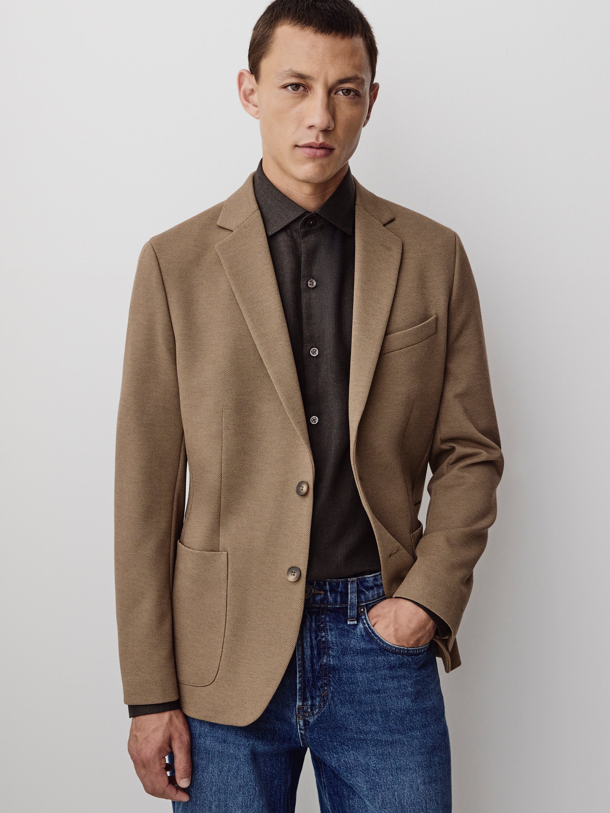 Slim Fit Knit Blazer