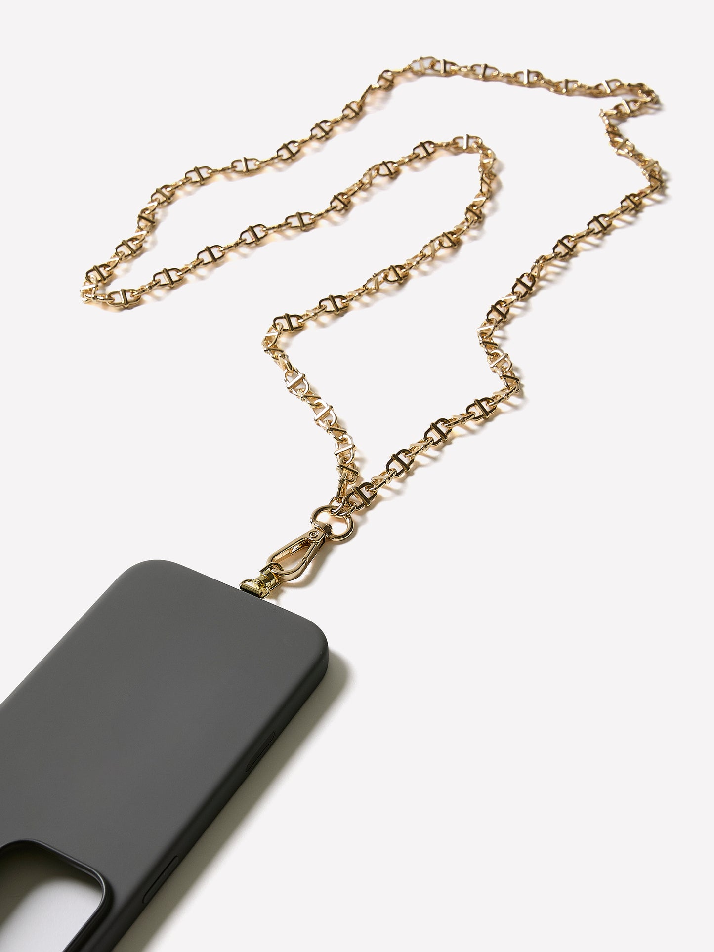 Metal Imitation Necklace with Chain Detail