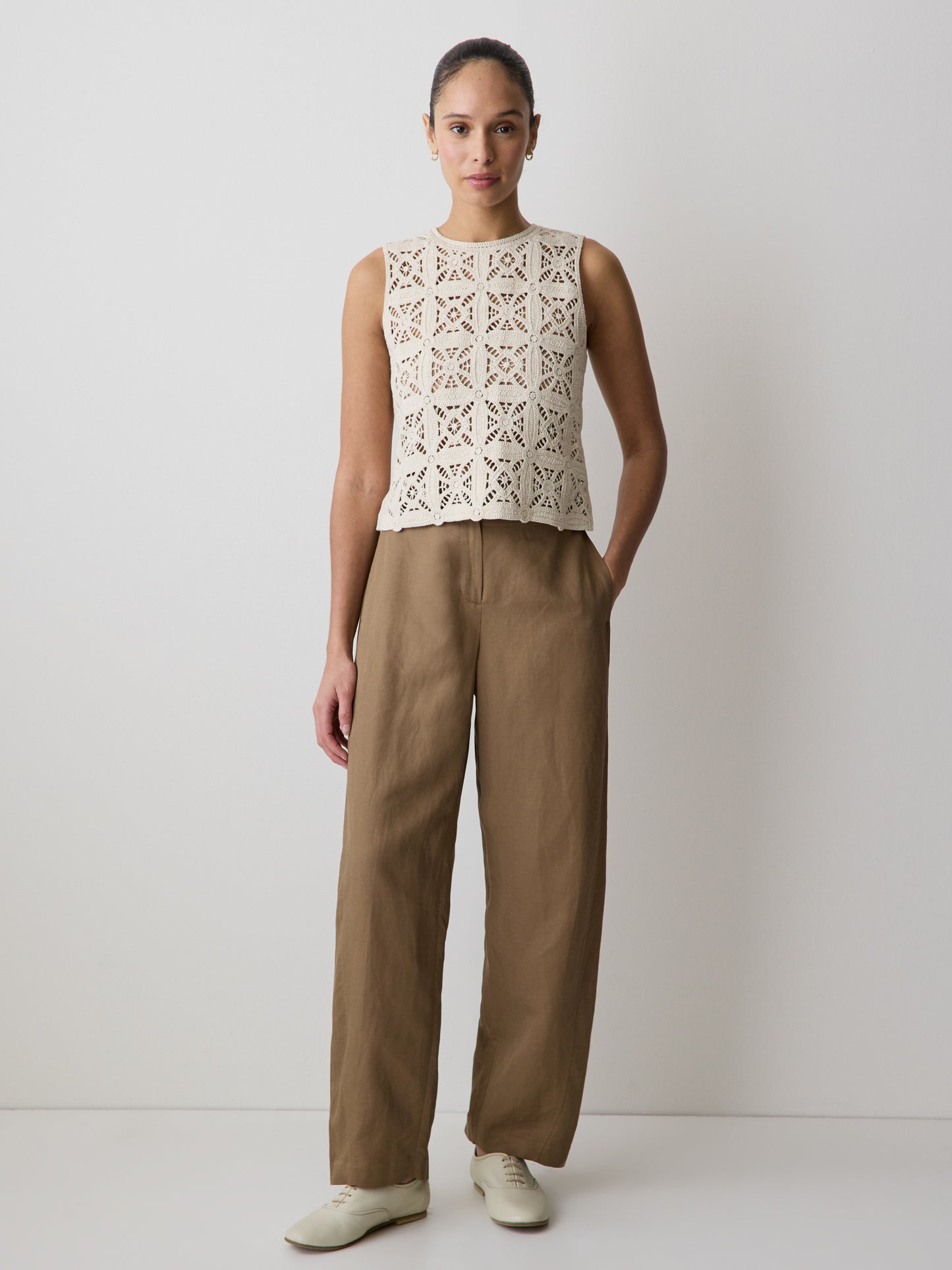 Twill High-Rise Barrel Pant