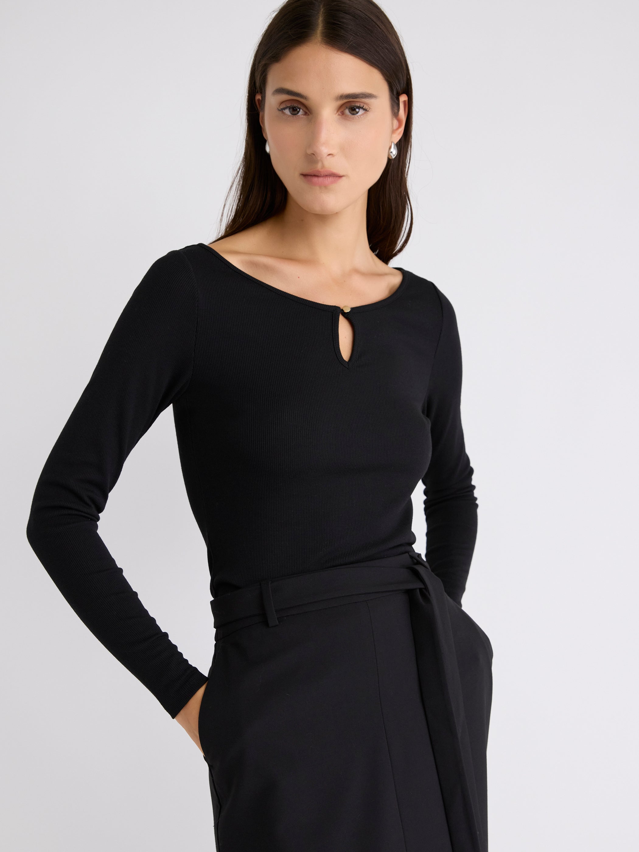 Long-Sleeve Scoop-Neck Ribbed Top
