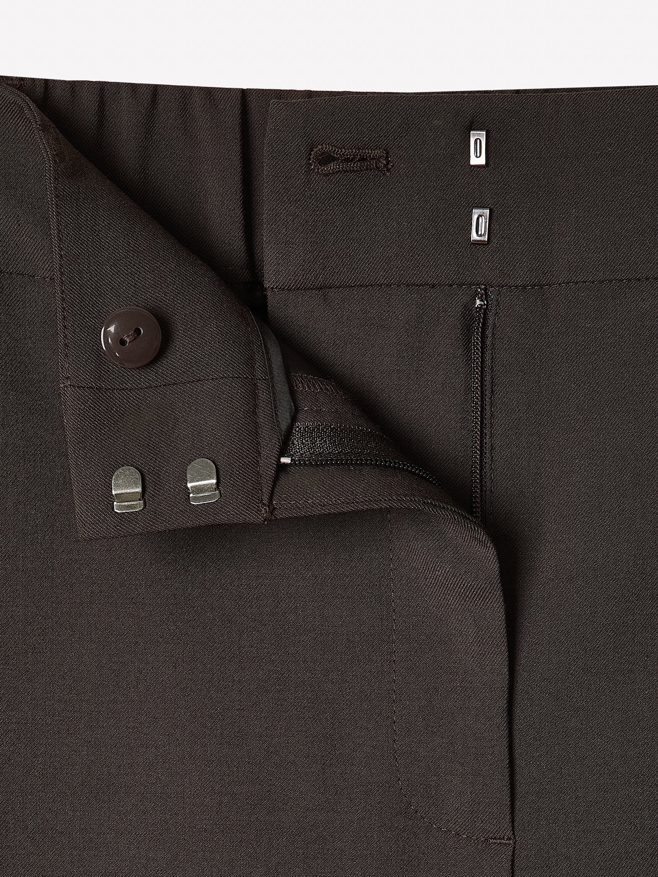 Mid-Rise Straight-Leg Cropped Pant