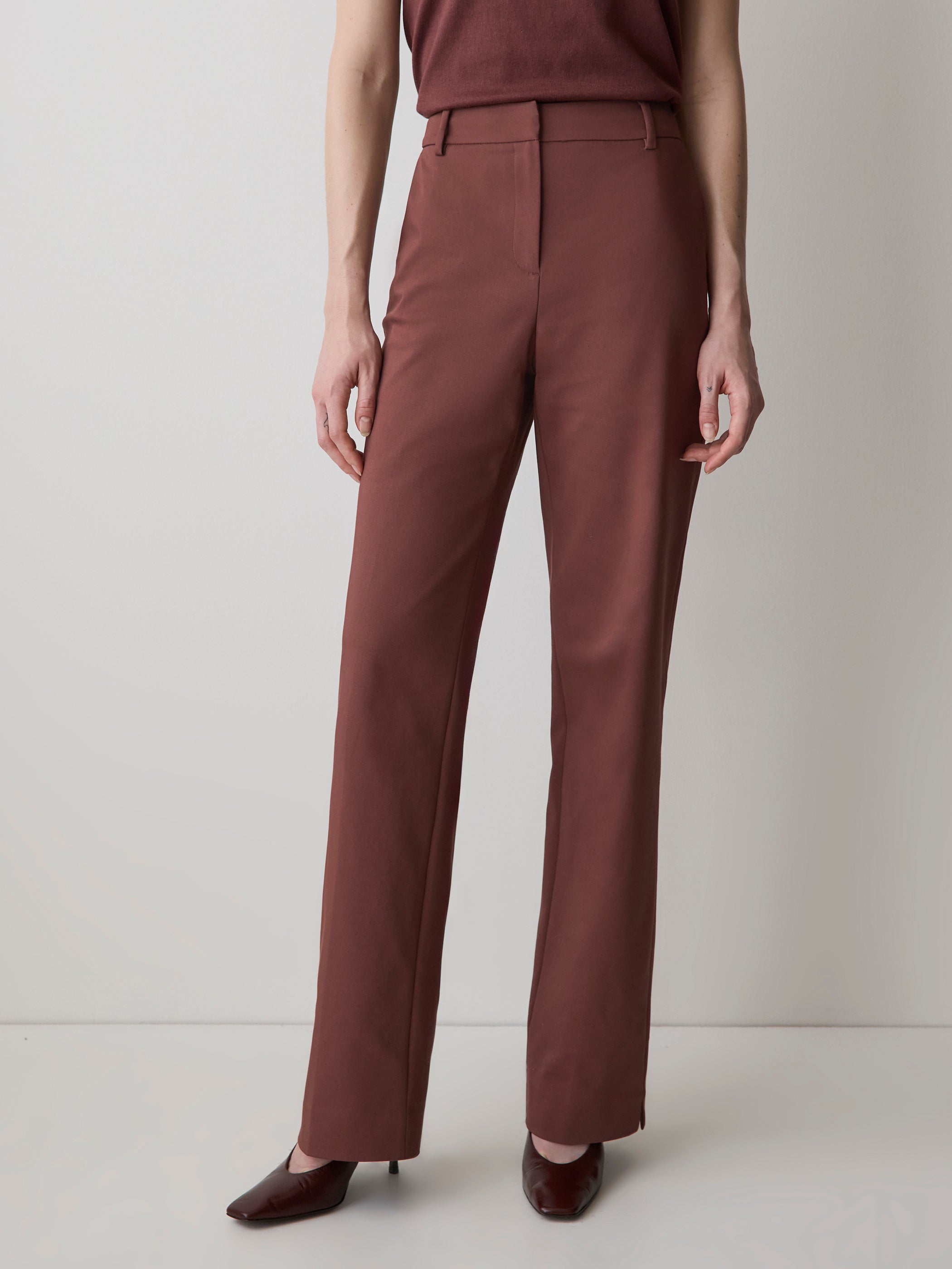 Limitless High-Rise Wide-Leg Signature Pant