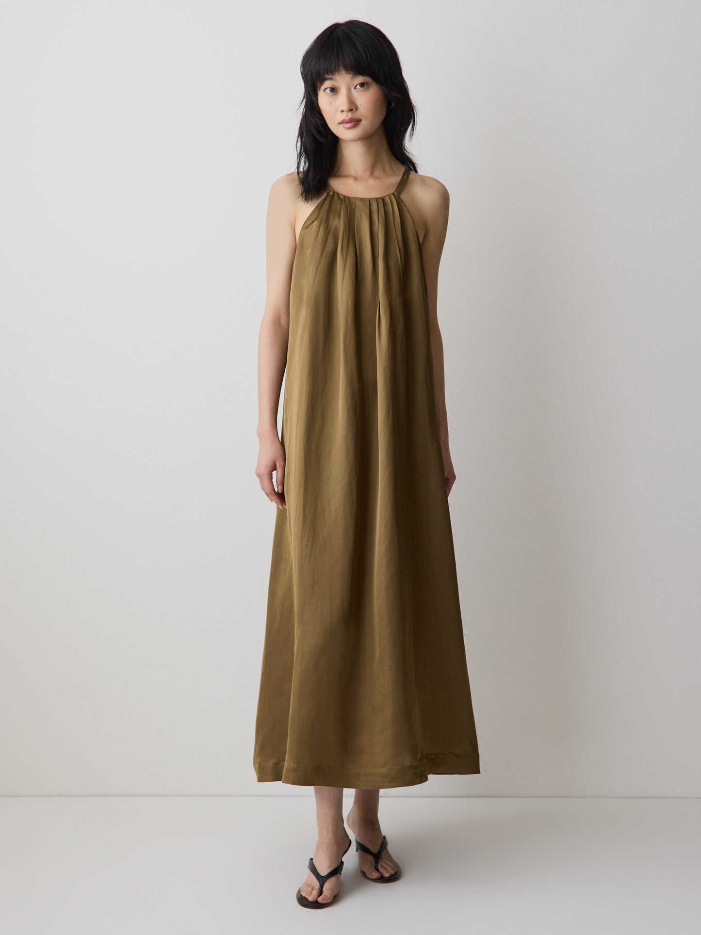 Sleeveless Halter-Neck Midi Dress