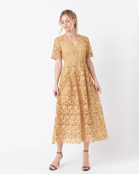 endless rose- All Over Lace Short Sleeves Midi Dress