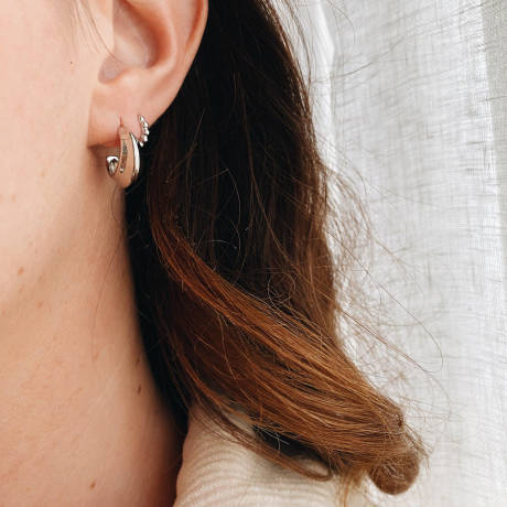 Horace Jewelry - Petites boucles d'oreilles de type dormeuse ornées de billes Ciroca
