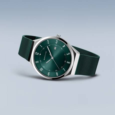 BERING - 31mm Men's Classic Stainless Steel Watch In Silver/Dark Green