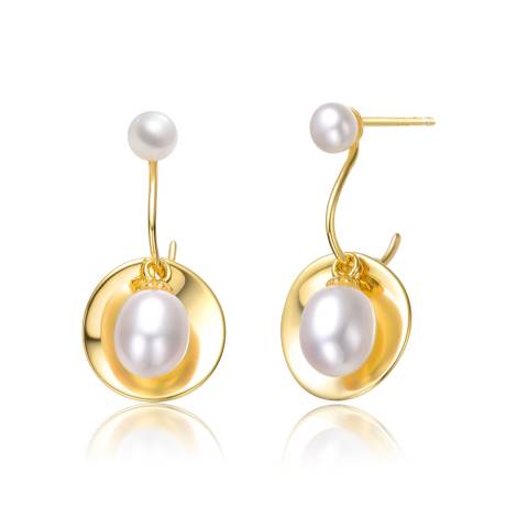 Genevive Boucles d'oreilles pendantes en argent sterling plaqué or jaune 14 carats avec perles blanches et coquillages doubles