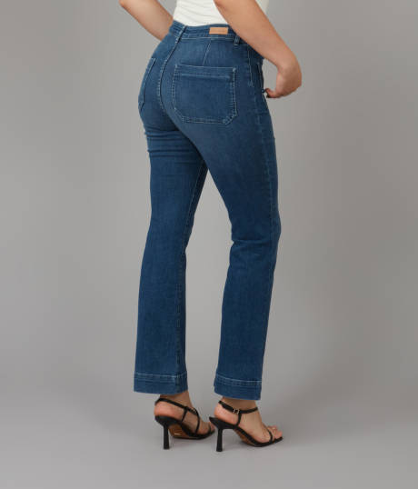 Lola Jeans GENE-DIS Mid Rise Bootcut Jeans